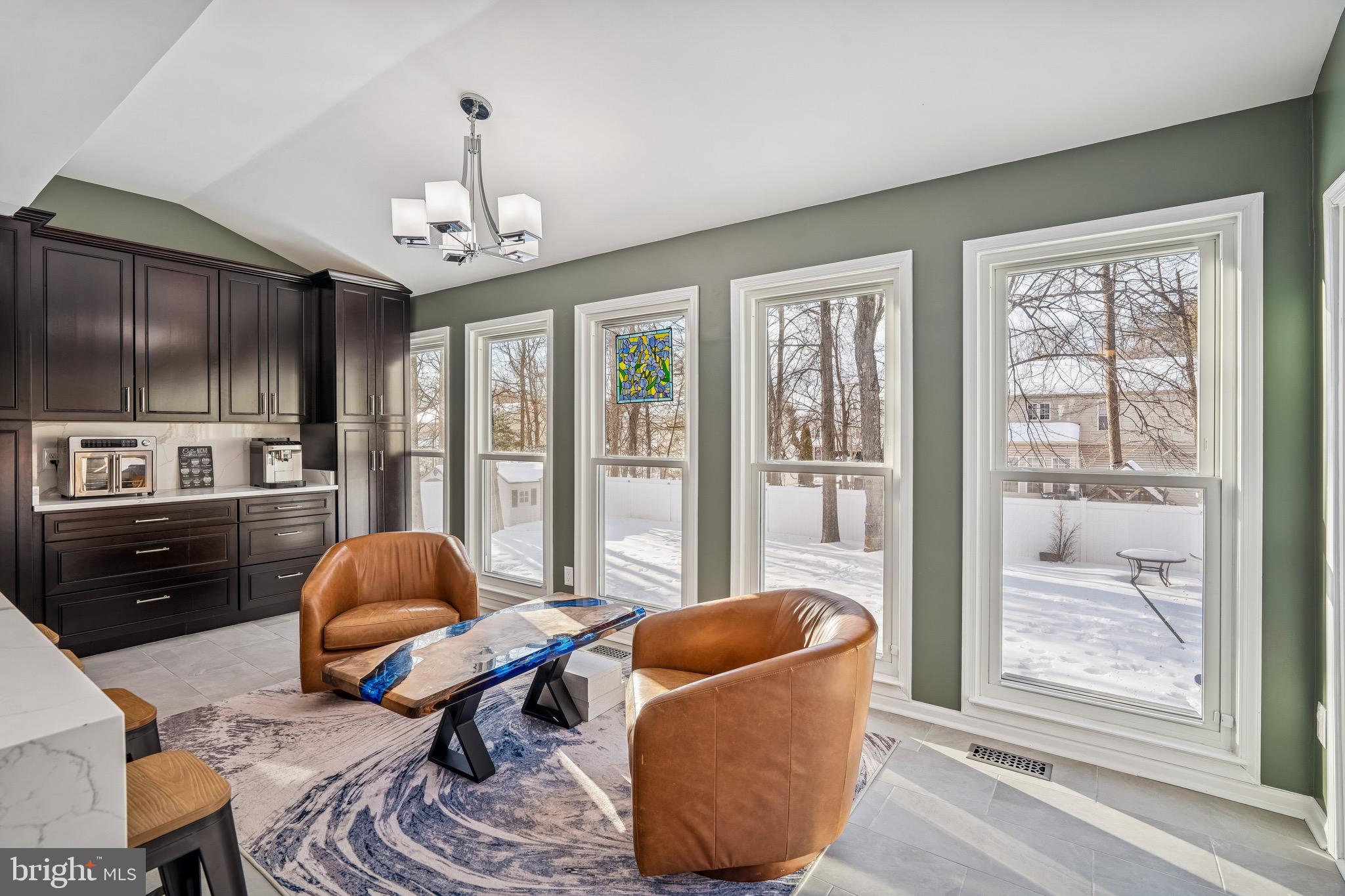 PEACHTREE WEST - Residential