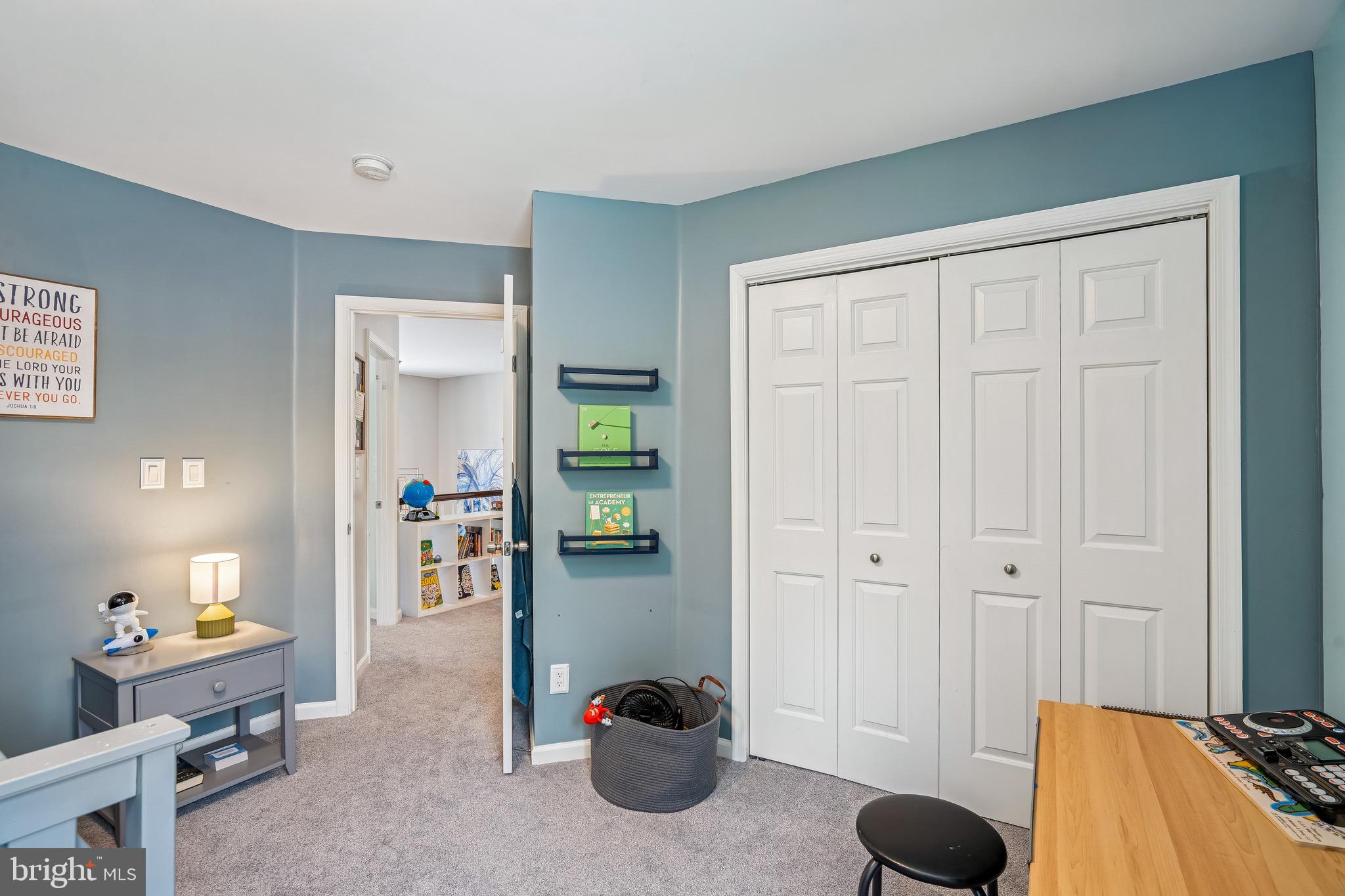 PEACHTREE WEST - Residential