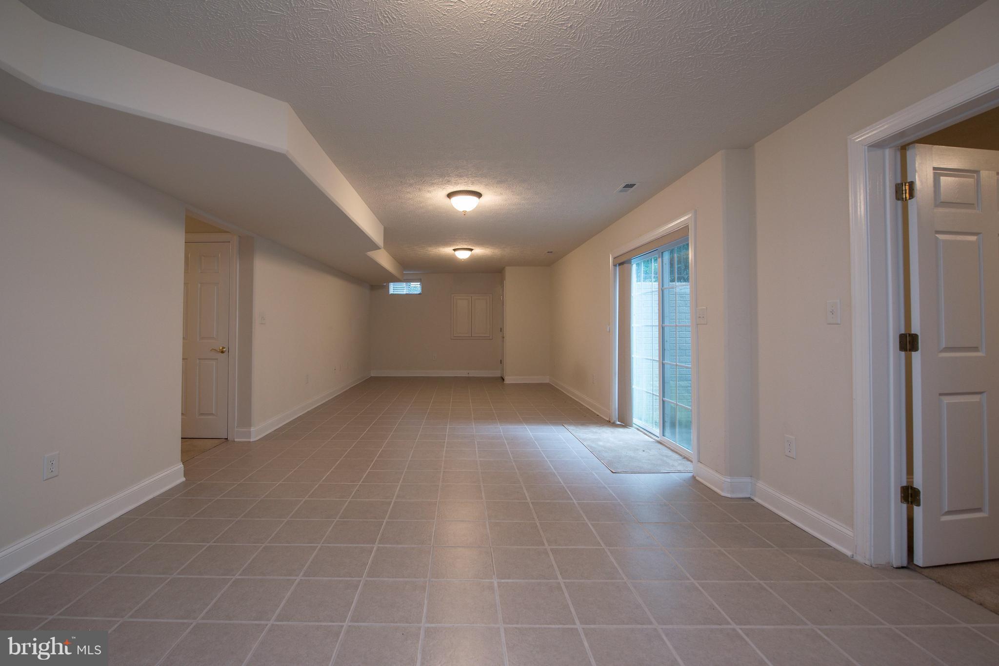 LANSDOWNE - Residential