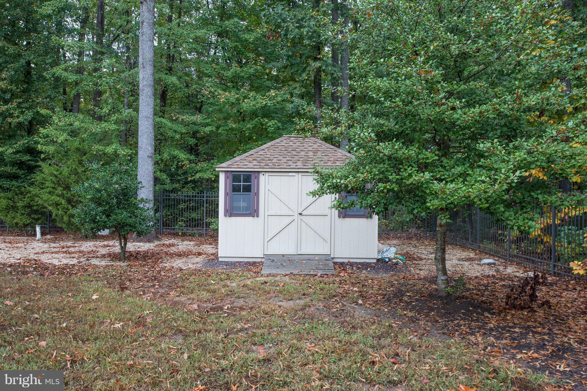 LANSDOWNE - Residential