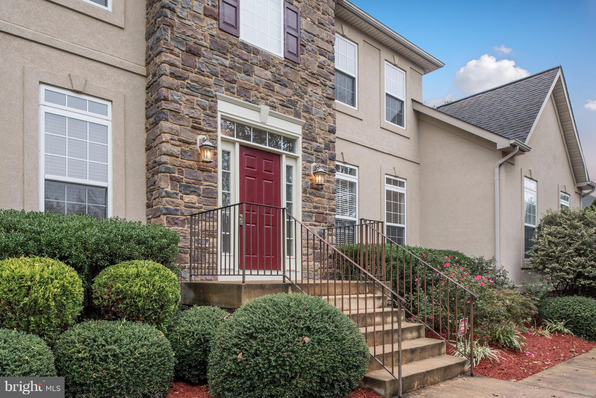 LANSDOWNE - Residential