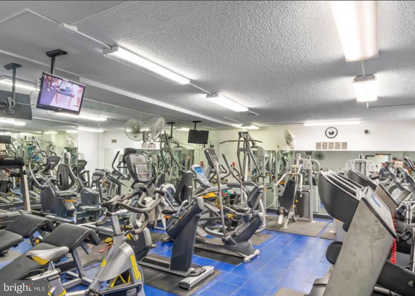 GROSVENOR PARK - Residential Lease