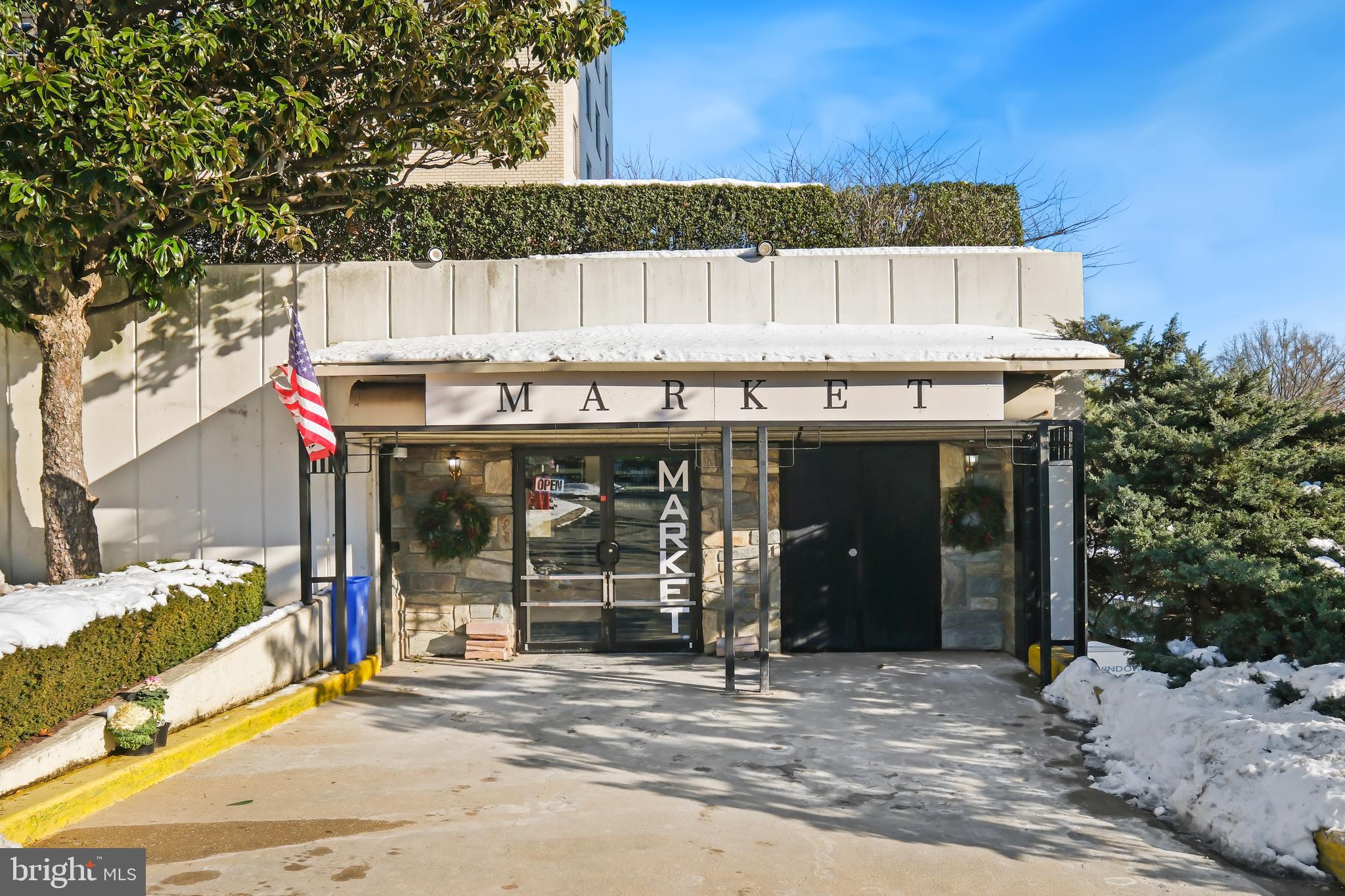 GROSVENOR PARK - Residential Lease