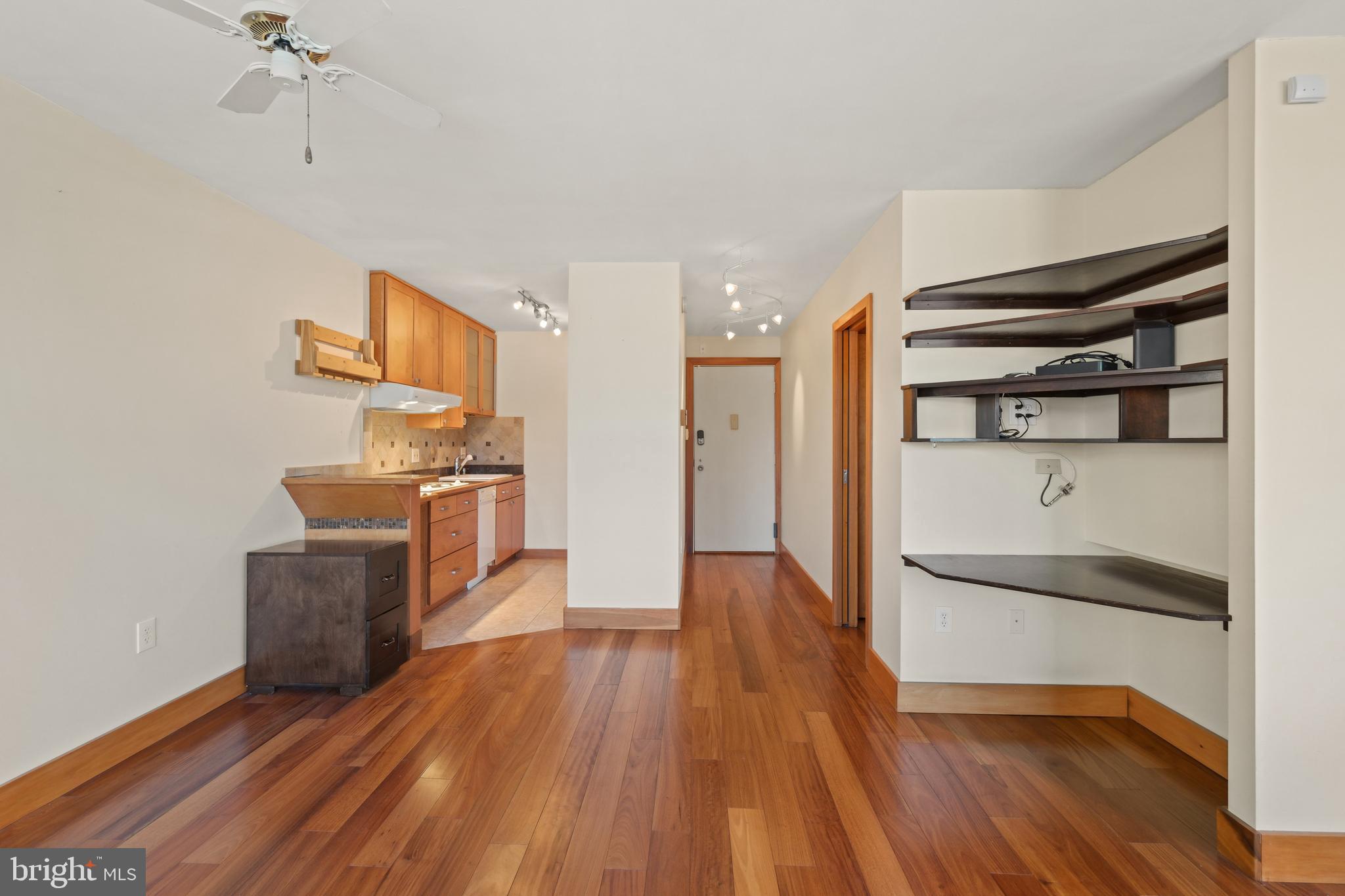 GROSVENOR PARK - Residential Lease