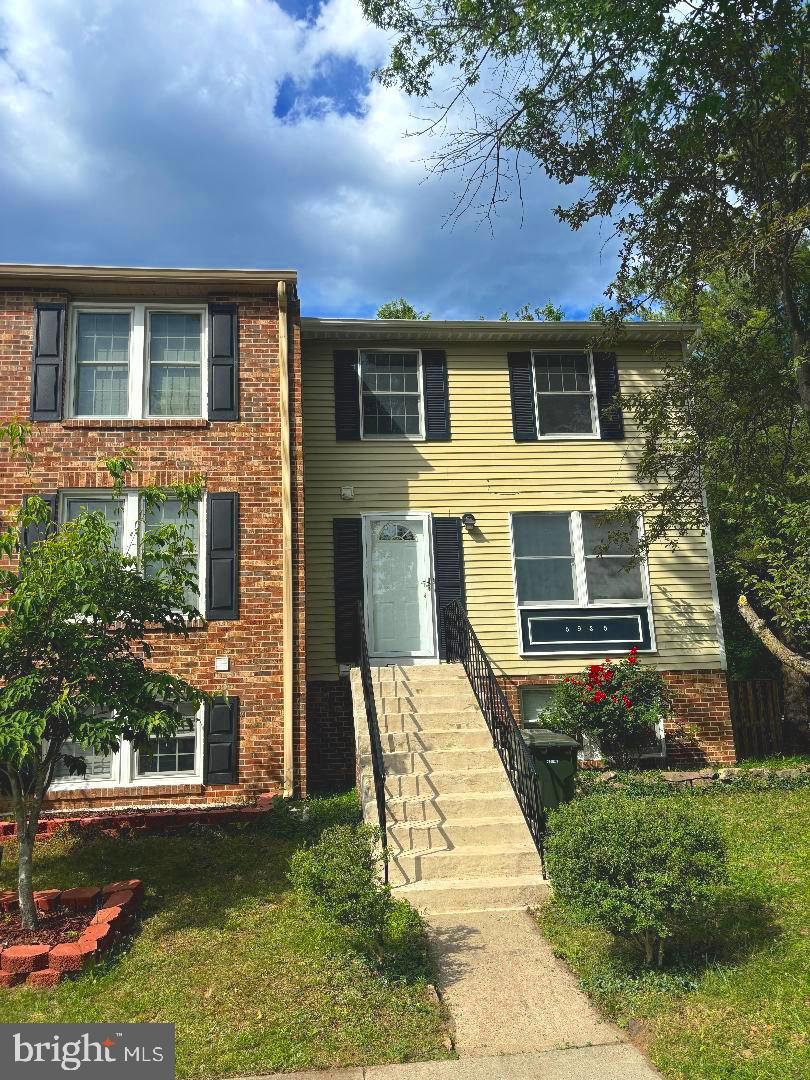 5935 SPRUCE RUN COURT