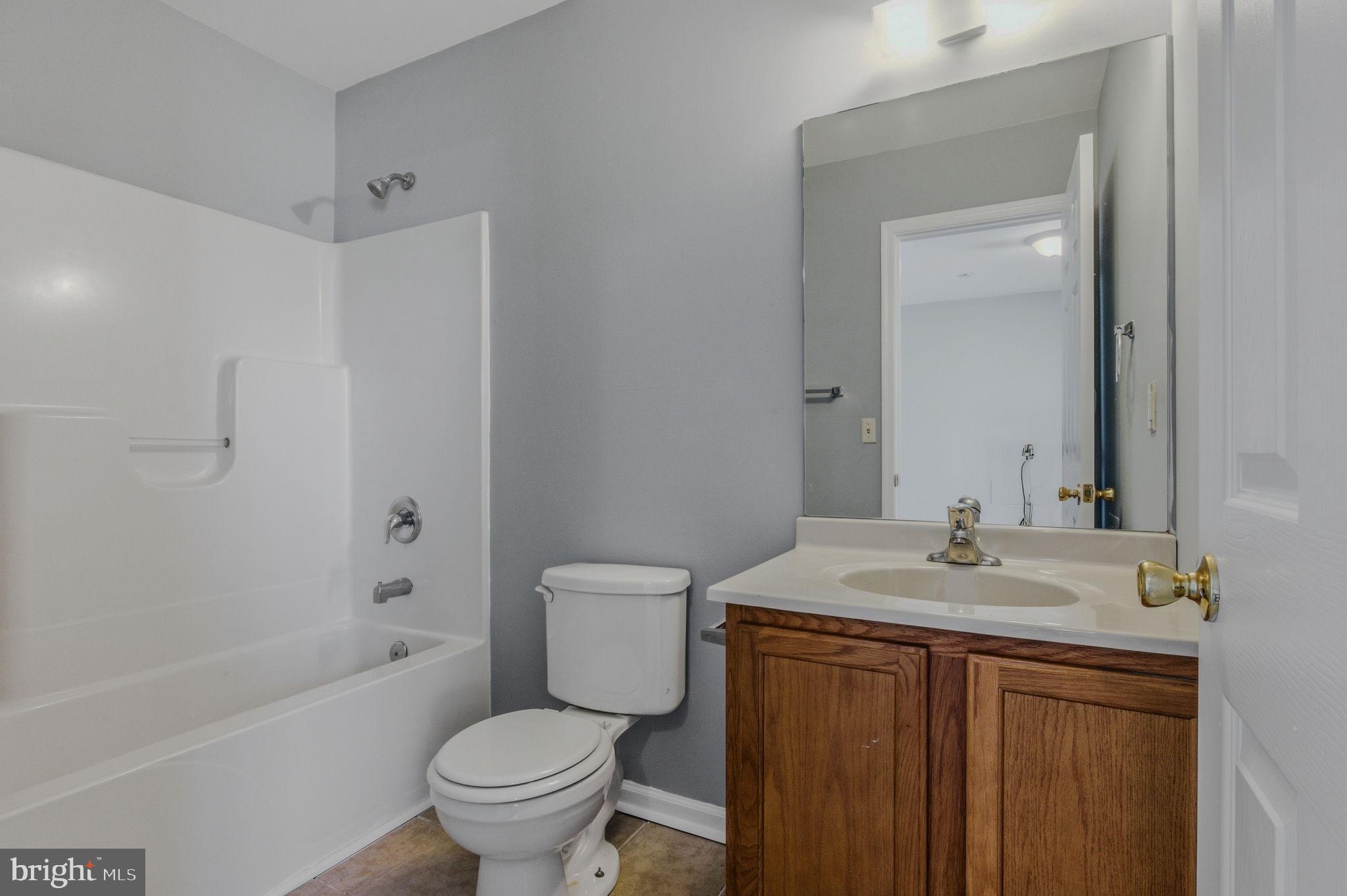 CEDAR COMMONS - Residential