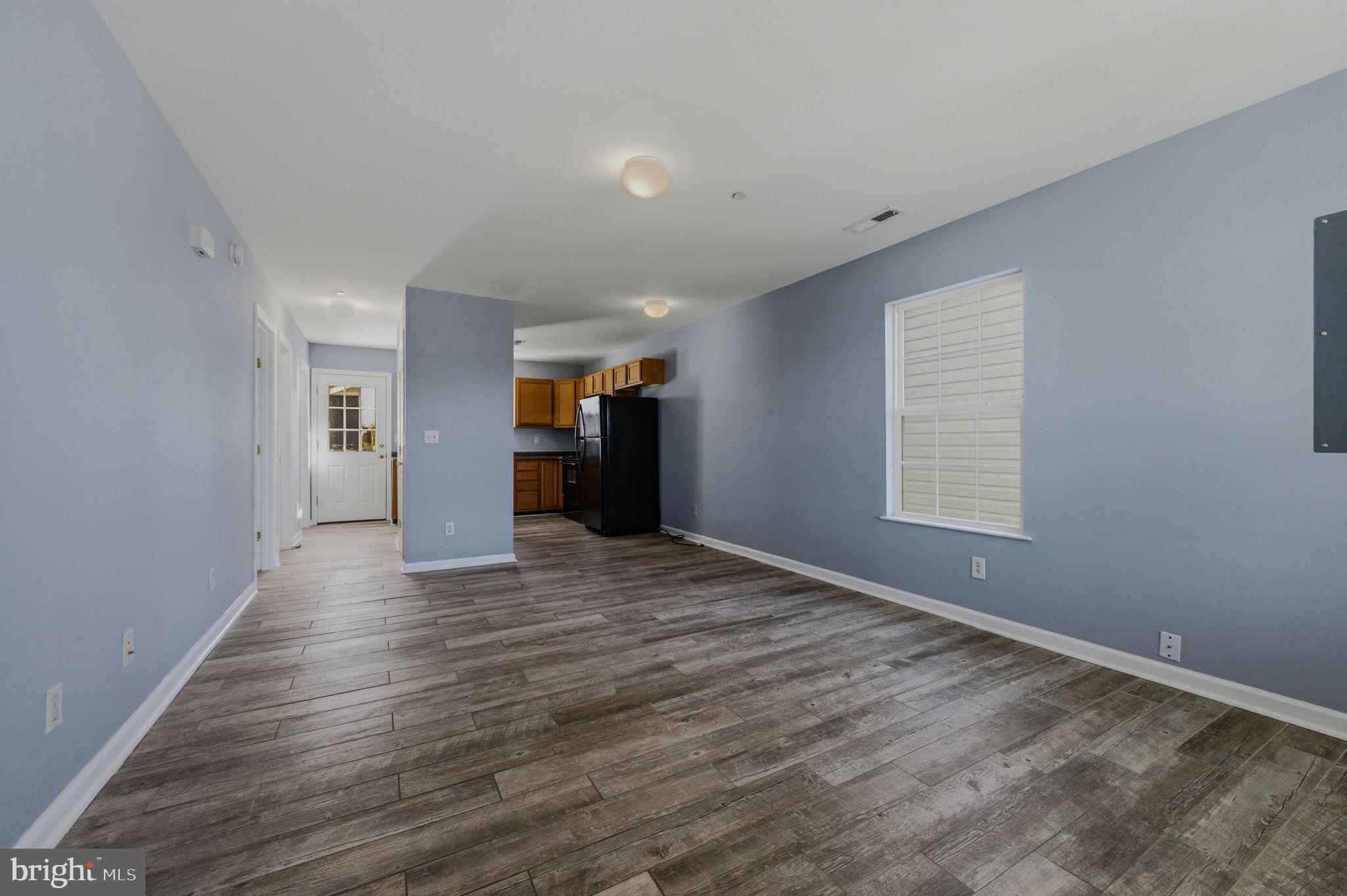 CEDAR COMMONS - Residential