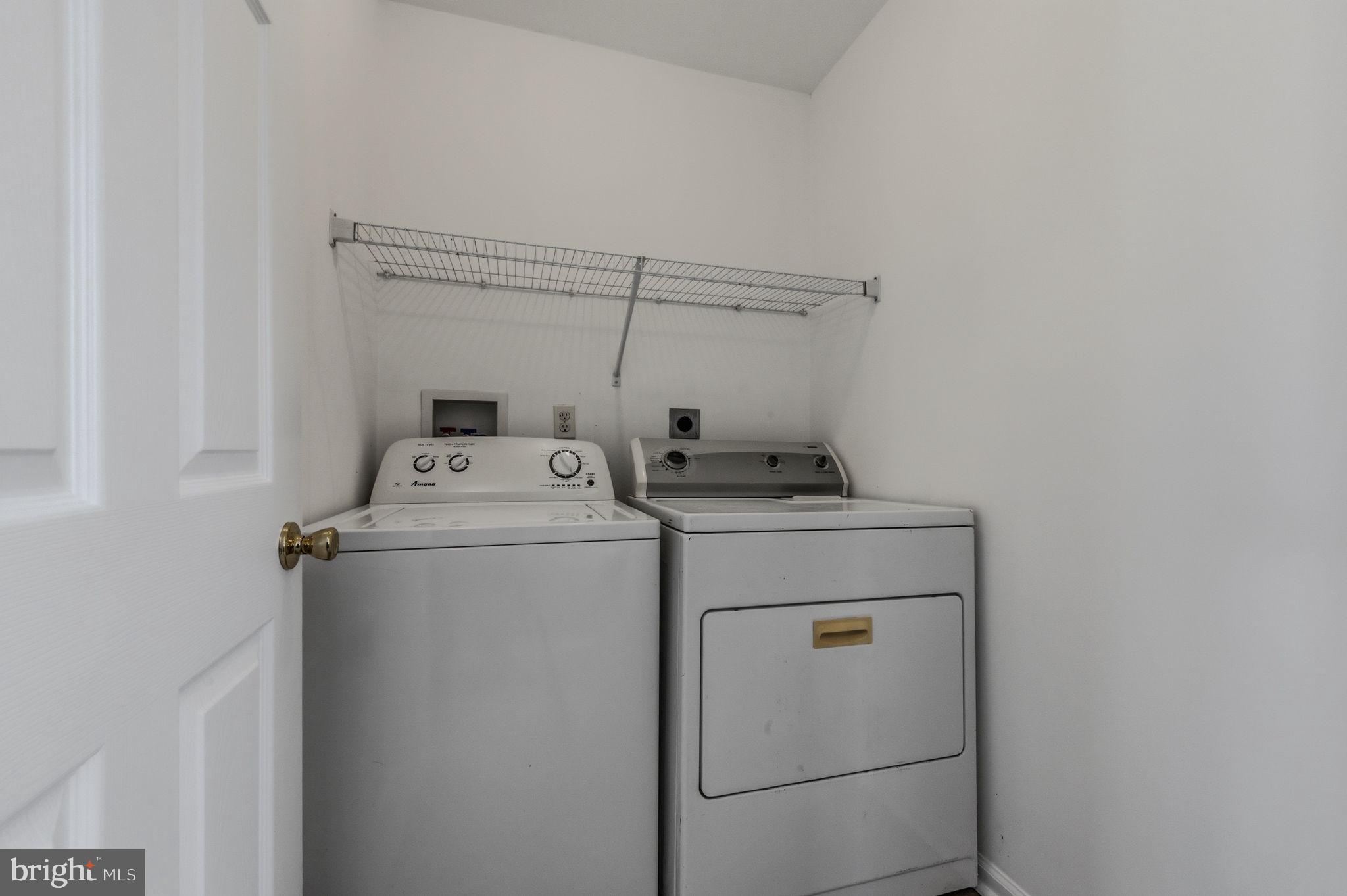 CEDAR COMMONS - Residential