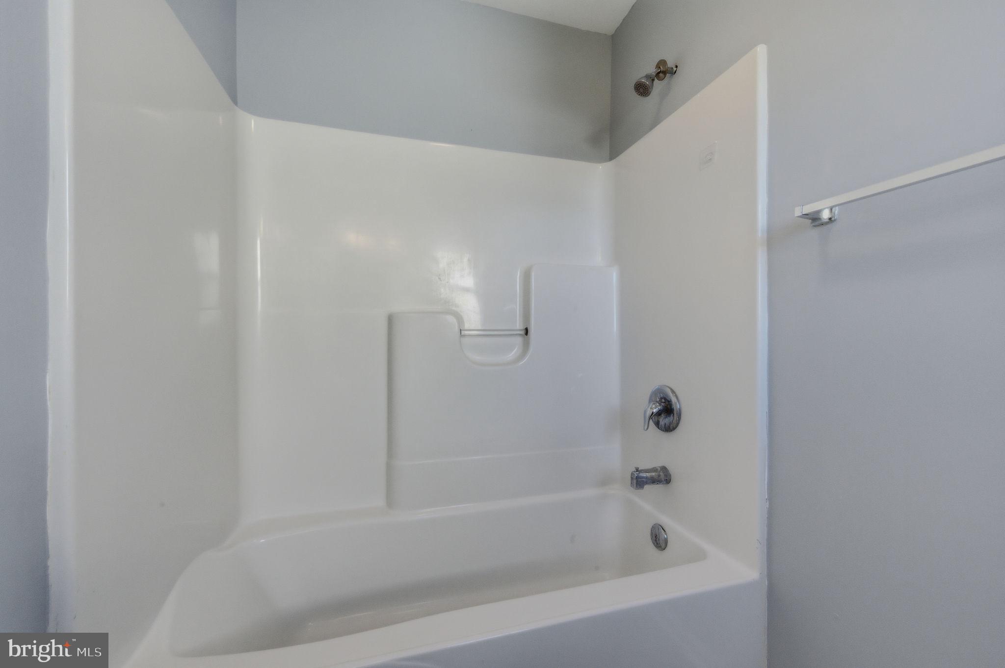 CEDAR COMMONS - Residential