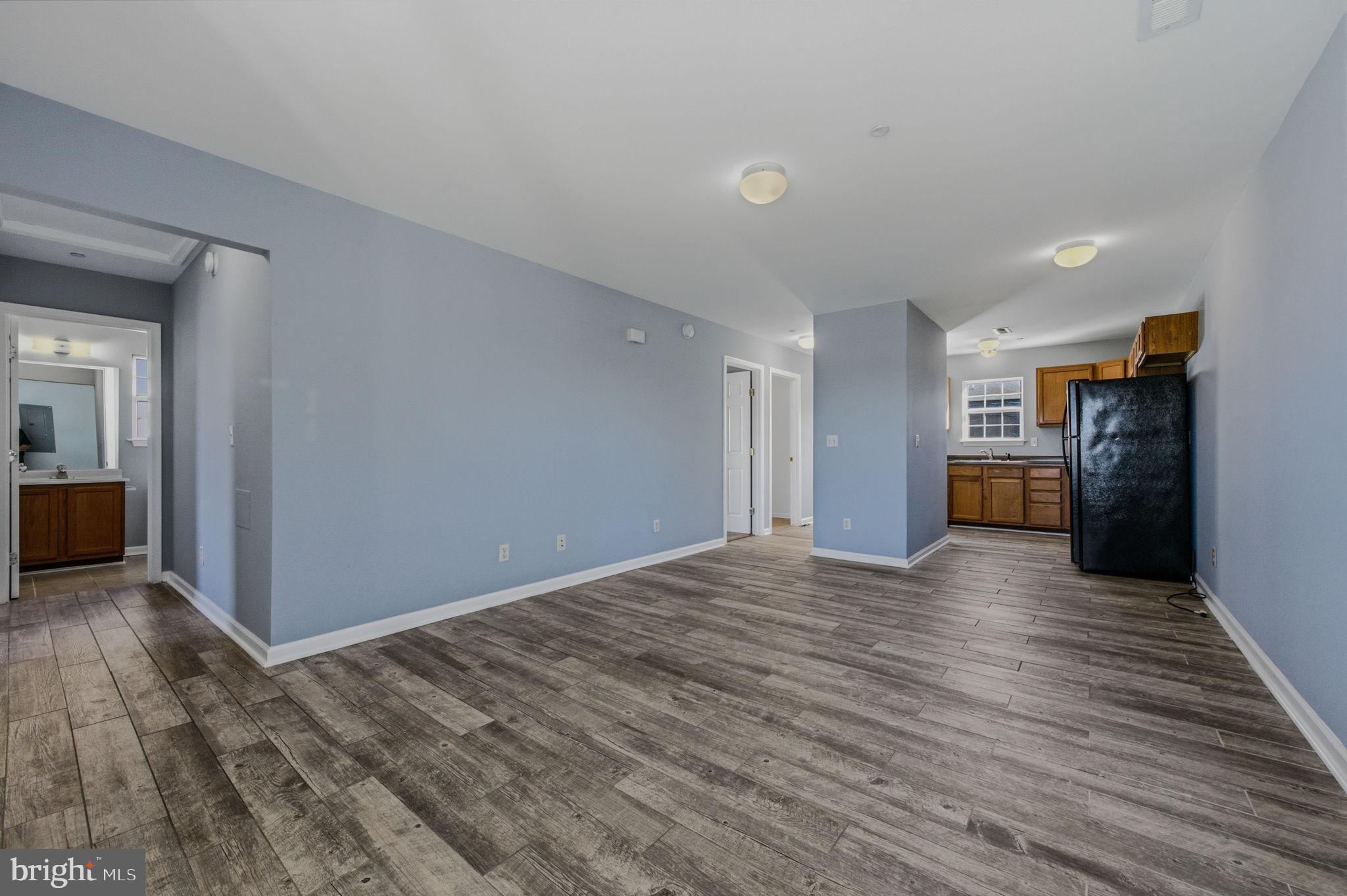 CEDAR COMMONS - Residential