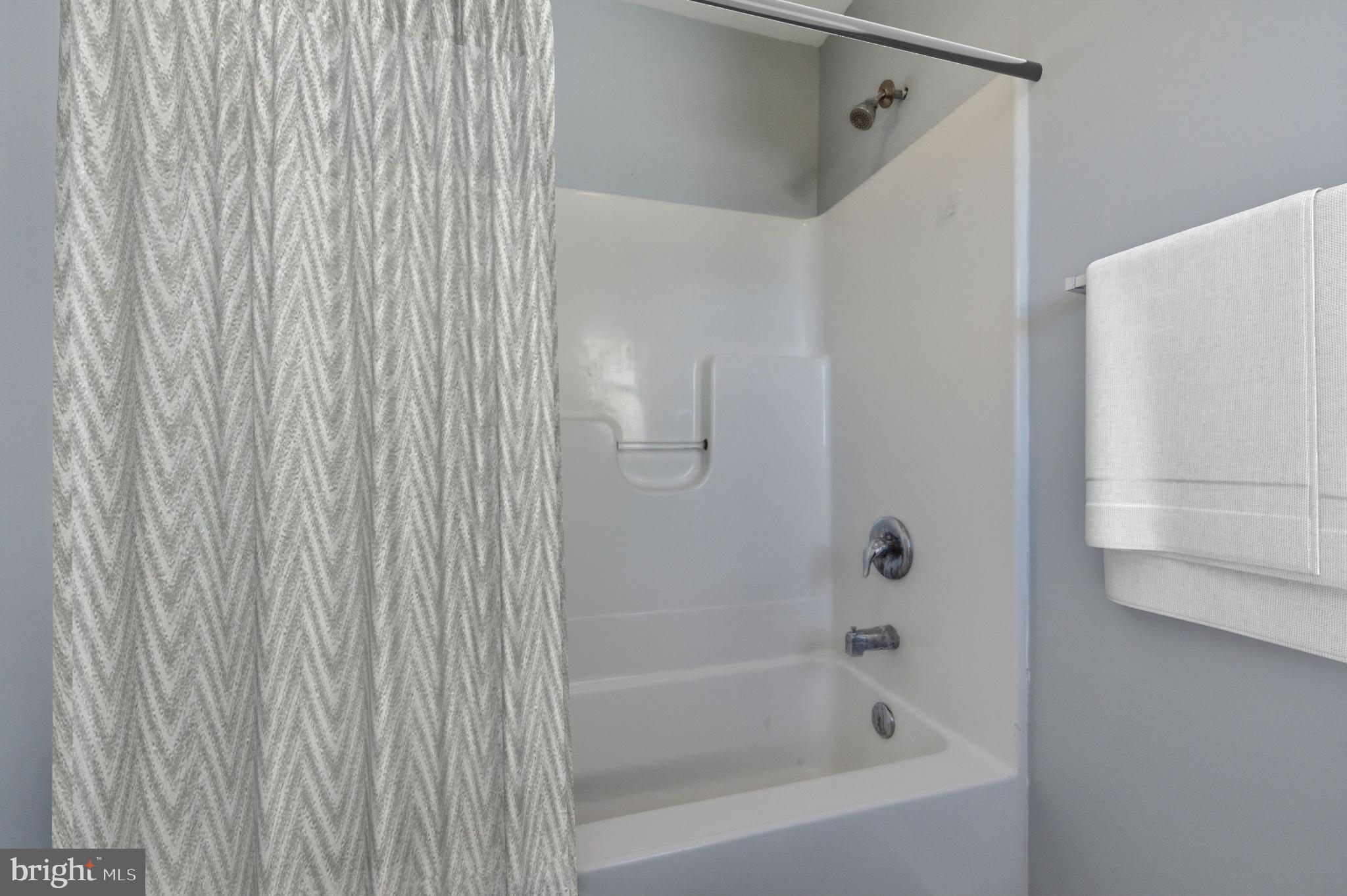 CEDAR COMMONS - Residential