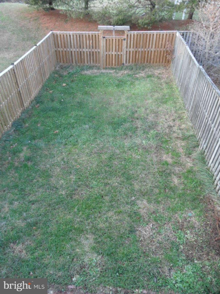 COUNTRY WALK - Residential Lease