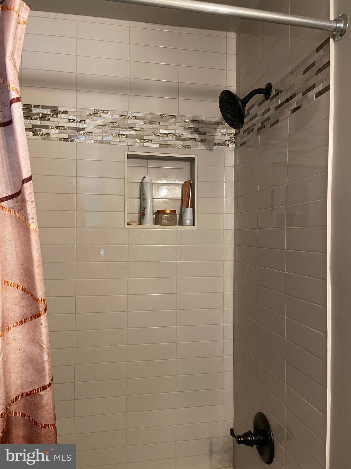 PLEASANT PARK - Residential