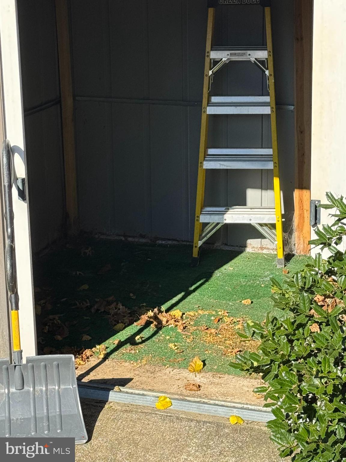 PLEASANT PARK - Residential