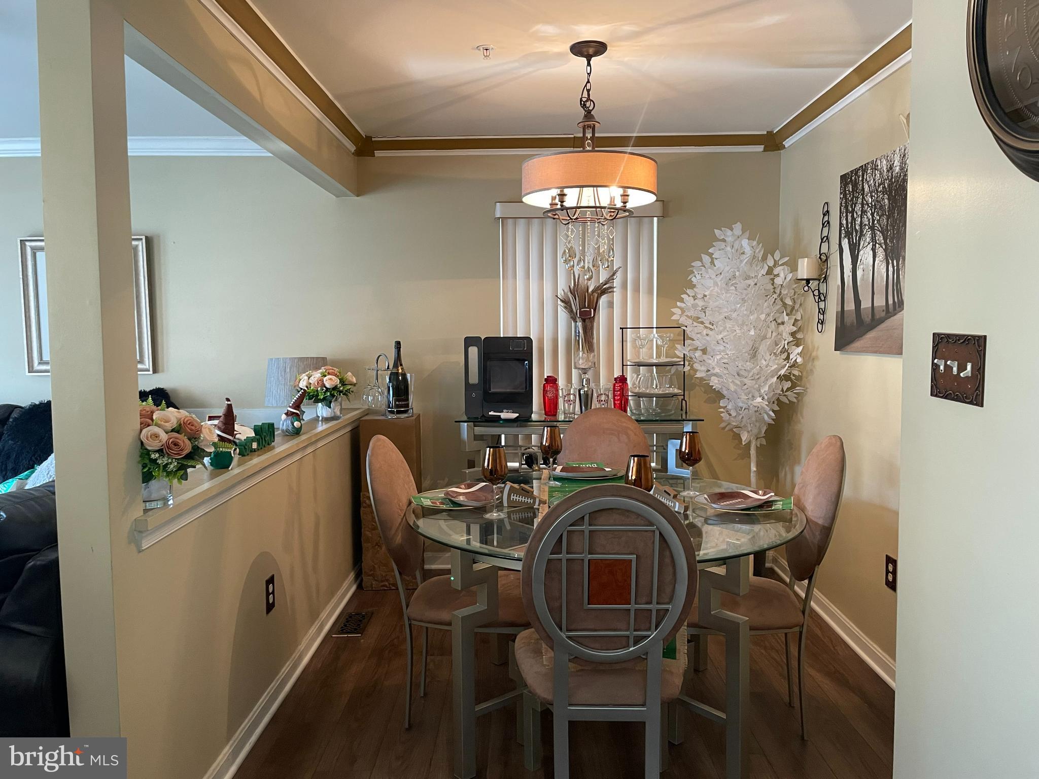 PLEASANT PARK - Residential