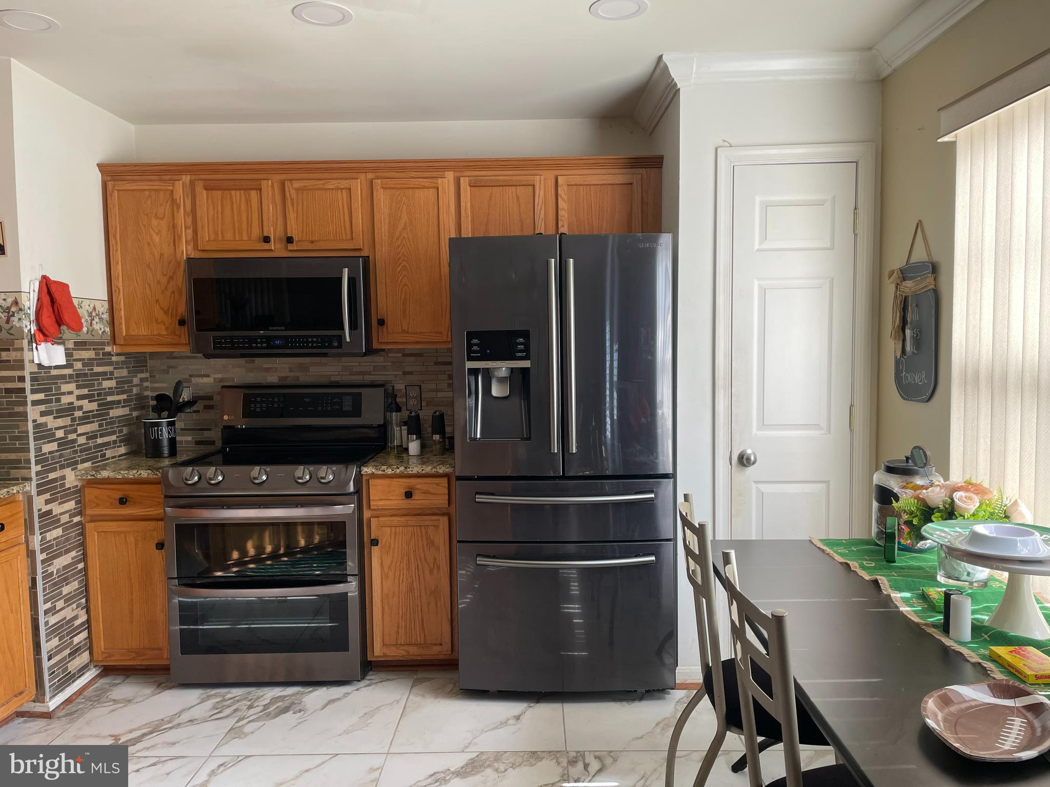 PLEASANT PARK - Residential