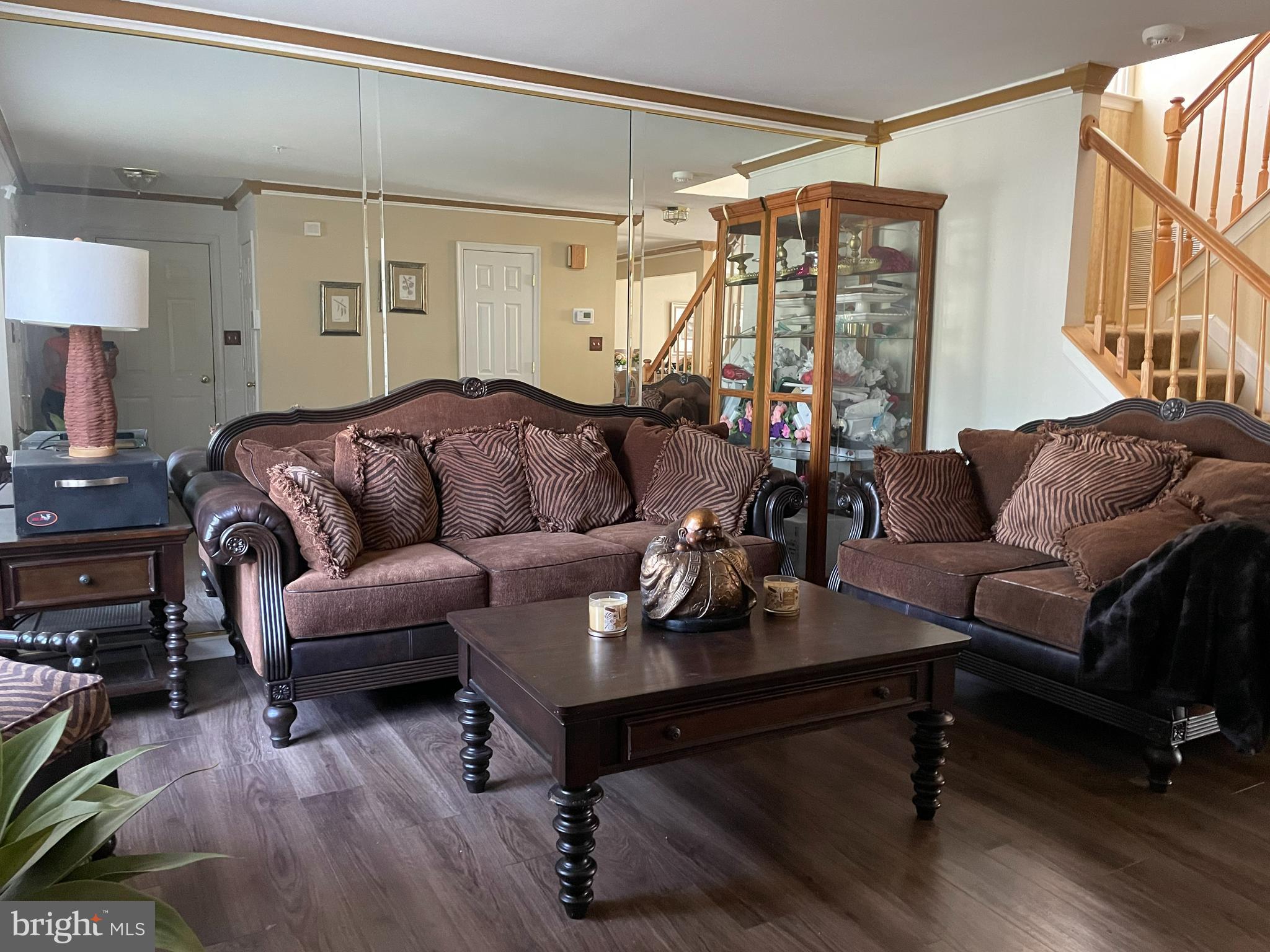 PLEASANT PARK - Residential