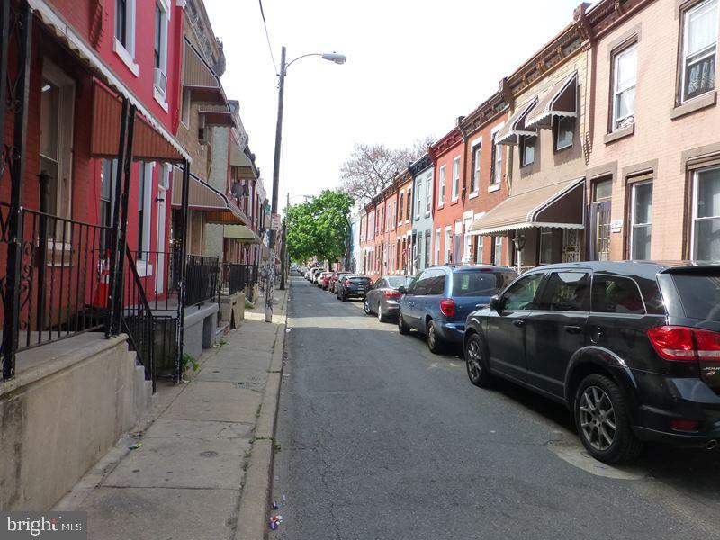 PHILADELPHIA (NORTHWEST) - Residential