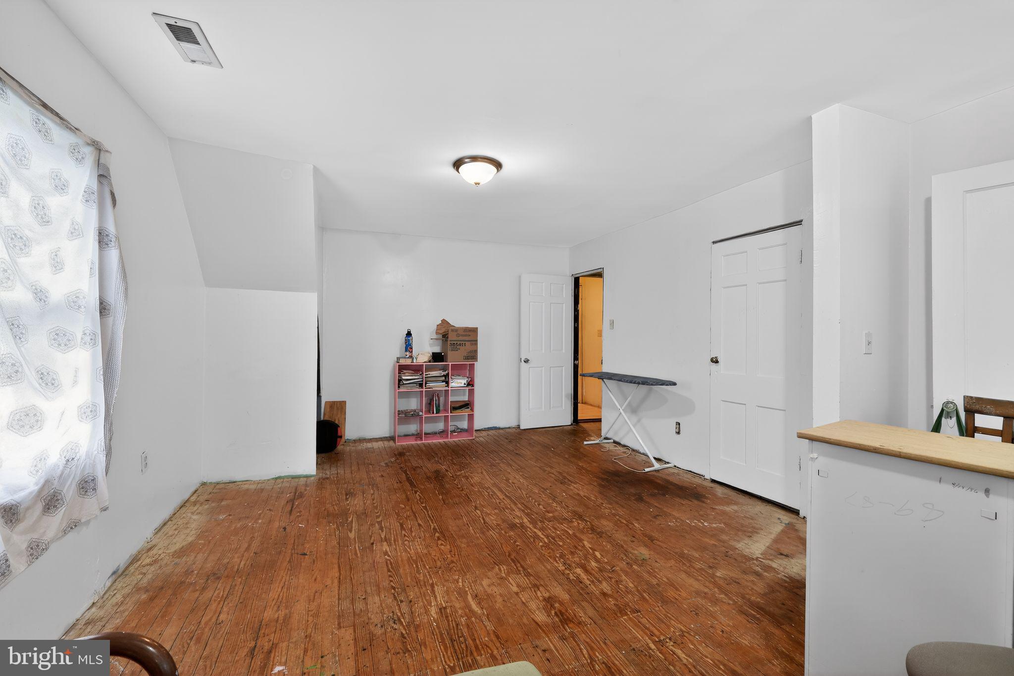 HOME ACRES - Residential