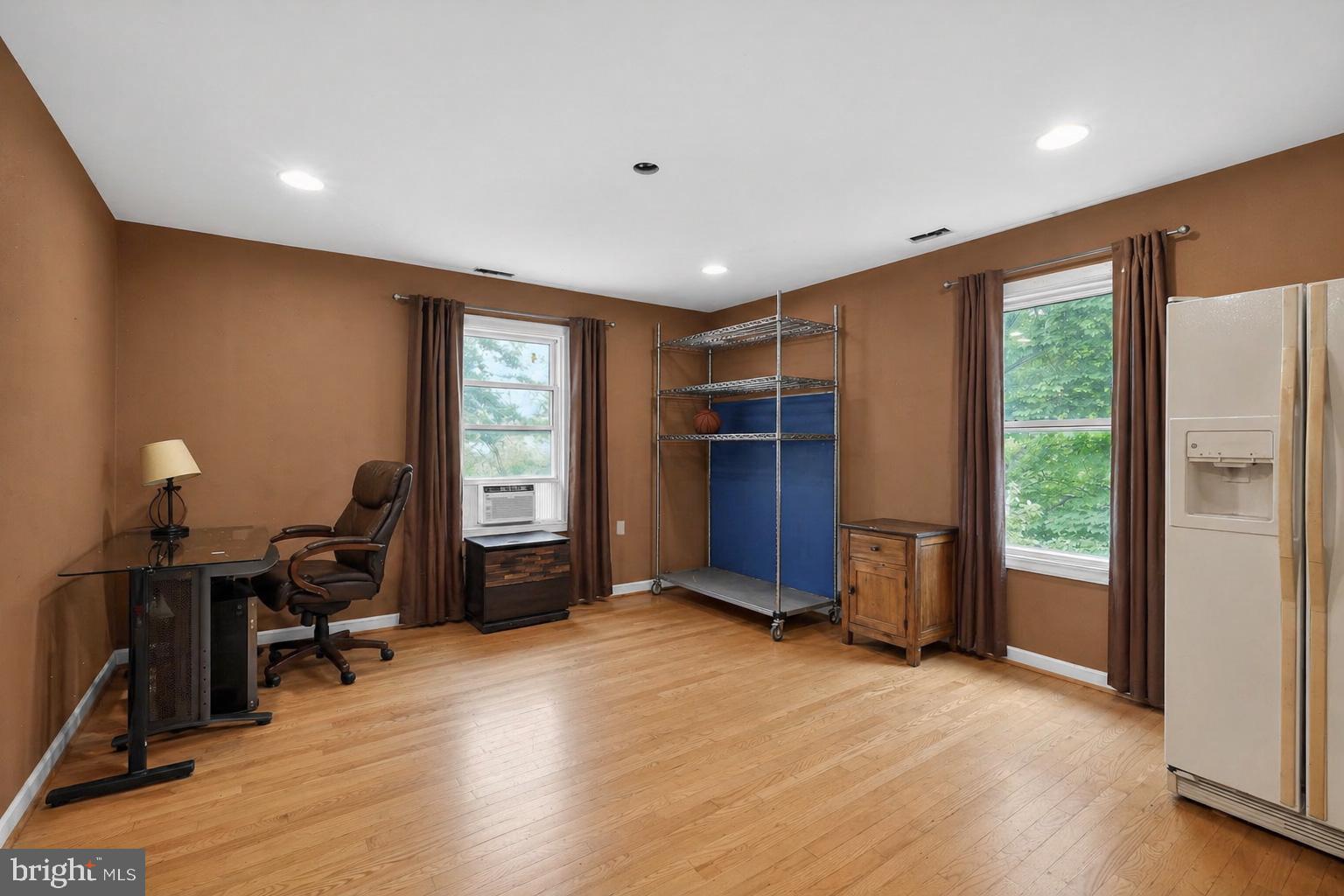 HOME ACRES - Residential