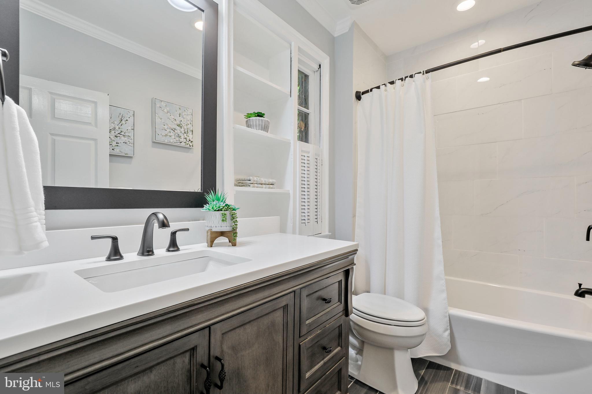 FELLS POINT HISTORIC DISTRICT - Residential