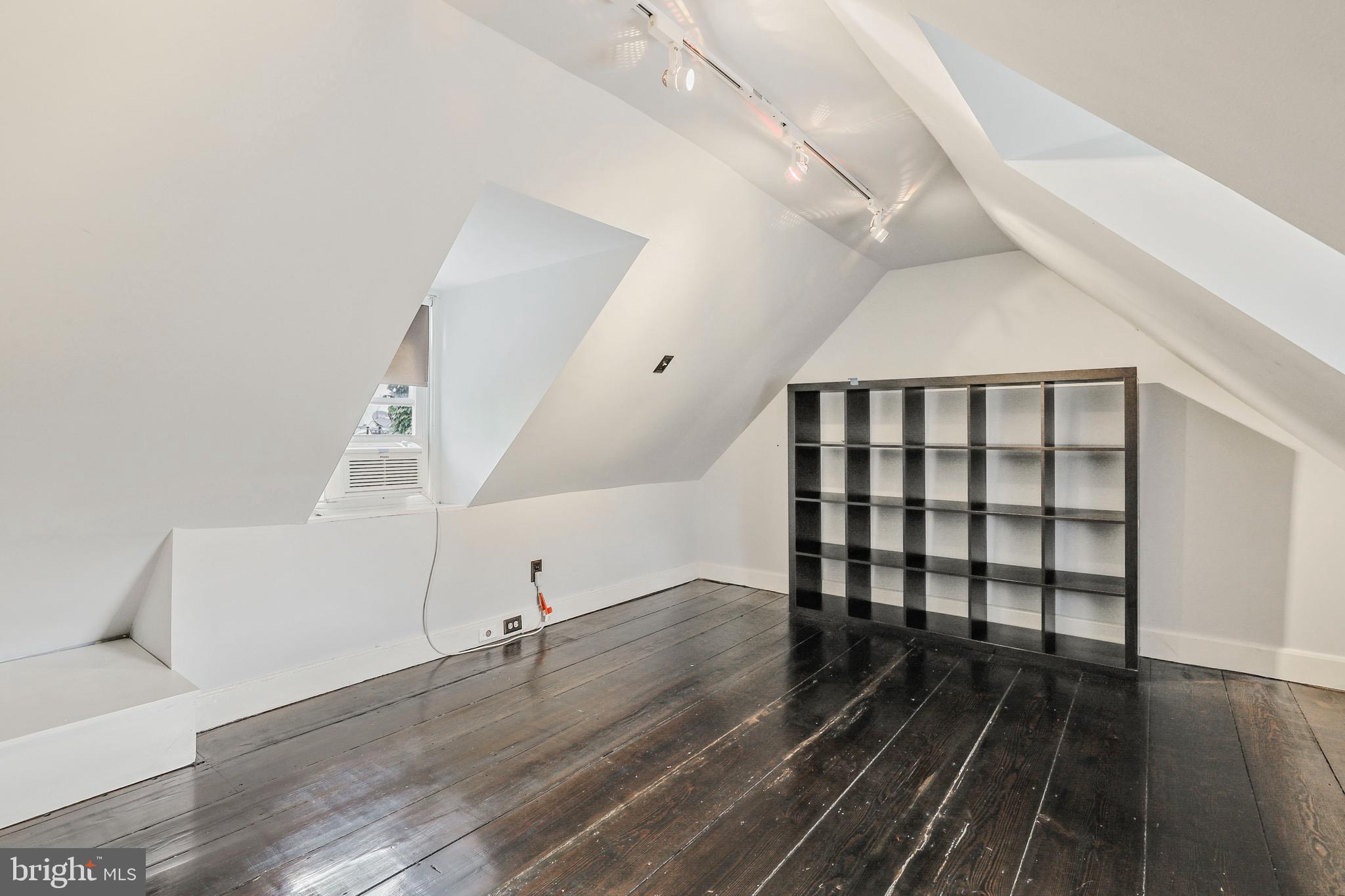 FELLS POINT HISTORIC DISTRICT - Residential