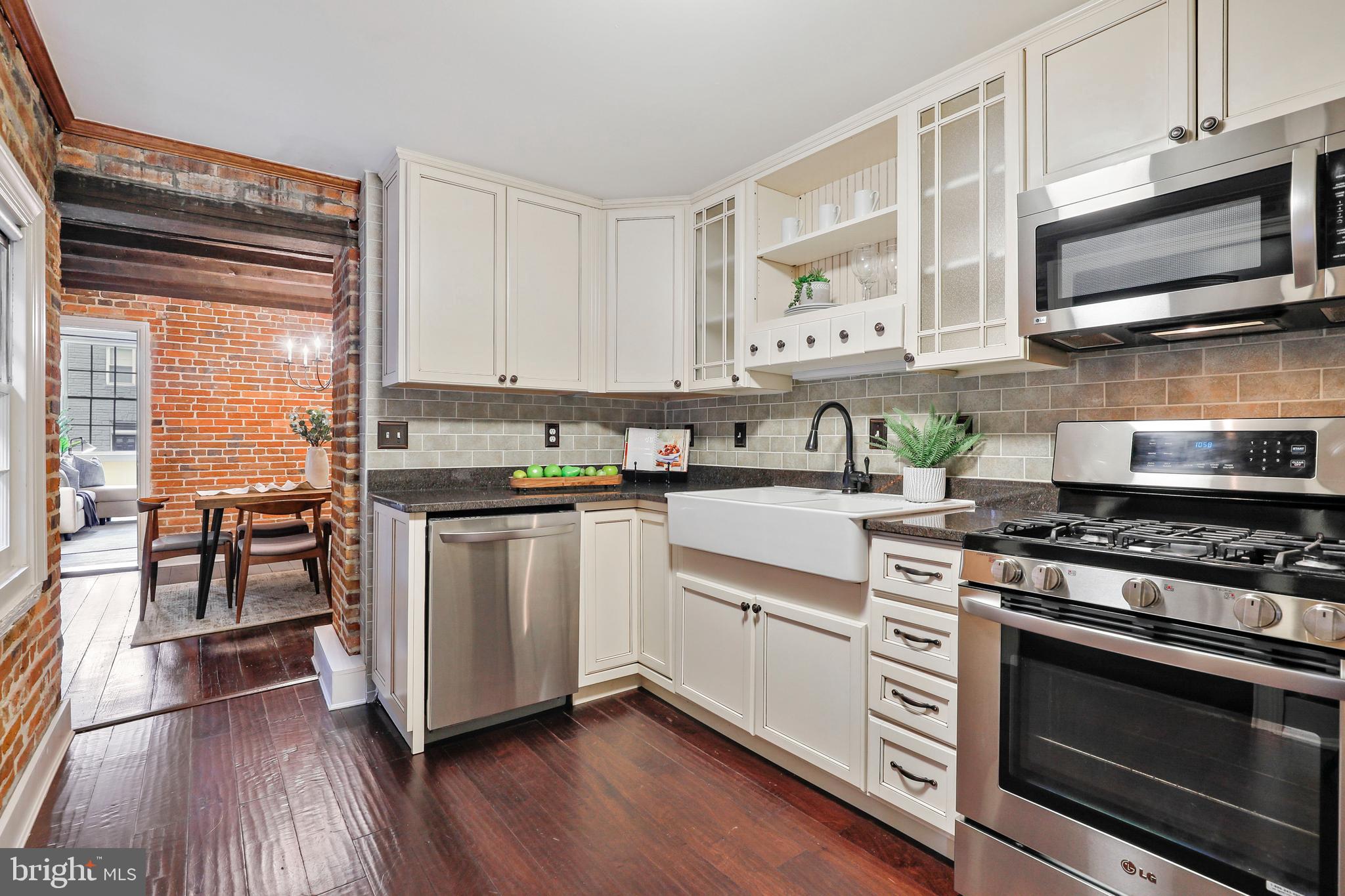 FELLS POINT HISTORIC DISTRICT - Residential