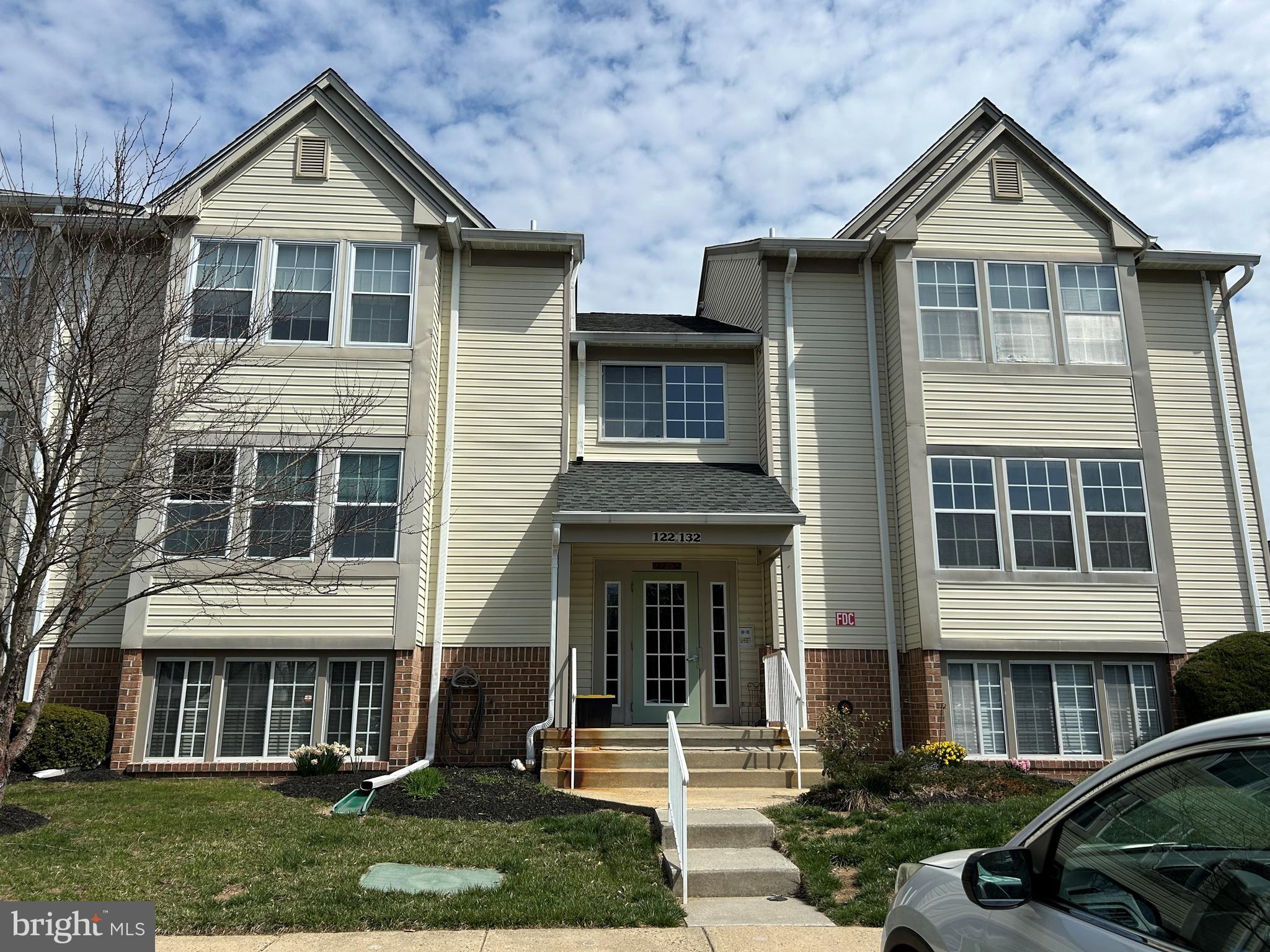 RED FOX FARMS - Residential