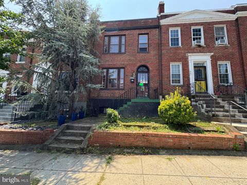 223 ASCOT PLACE NE WASHINGTON DC 20002