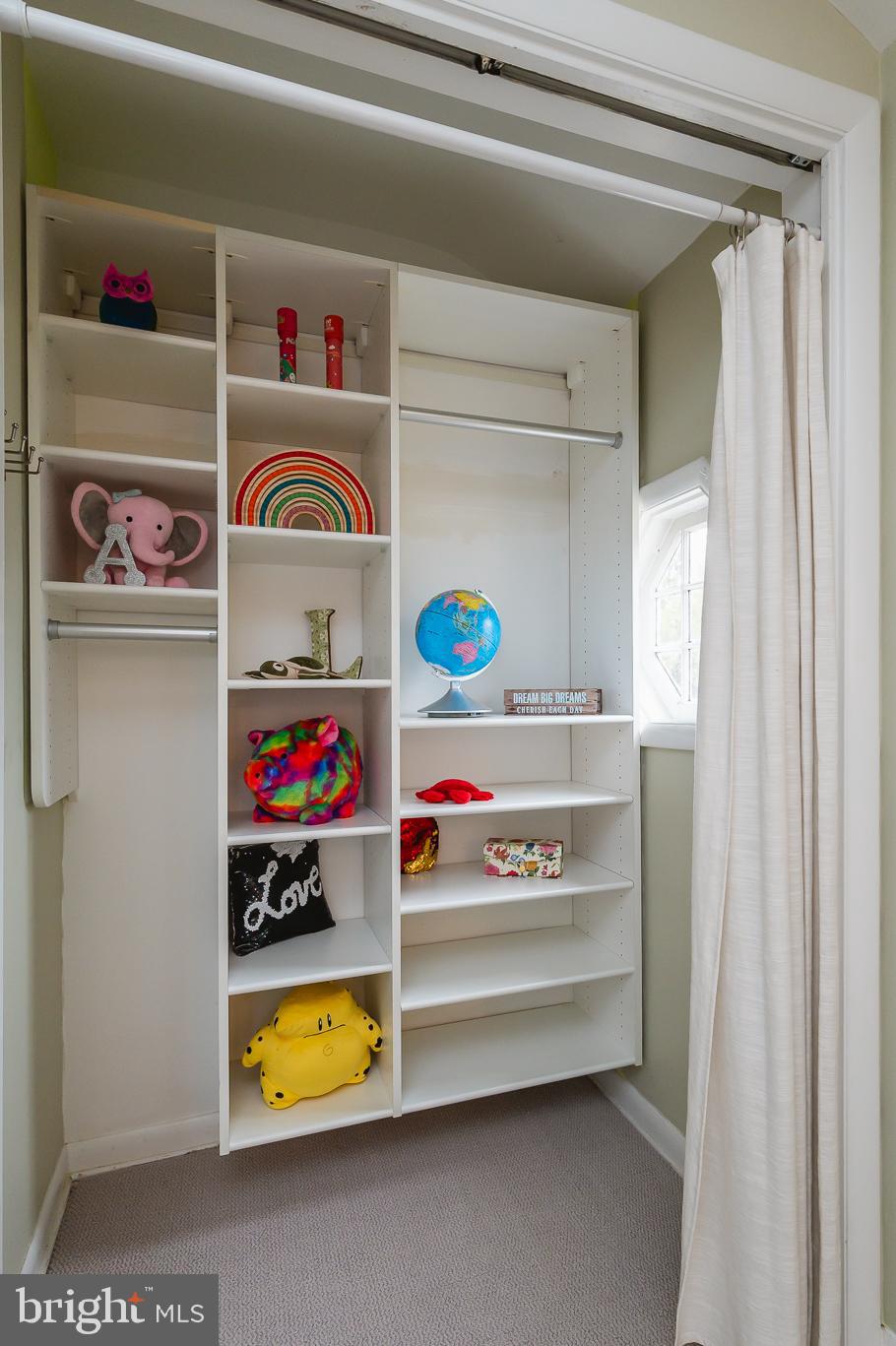 LONGFORD - Residential