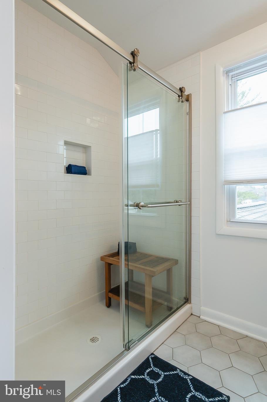 LONGFORD - Residential