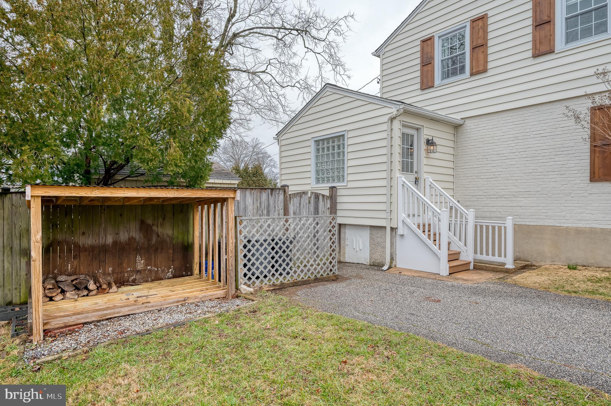 LONGFORD - Residential