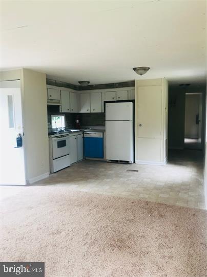 NONE AVAILABLE - Residential Lease