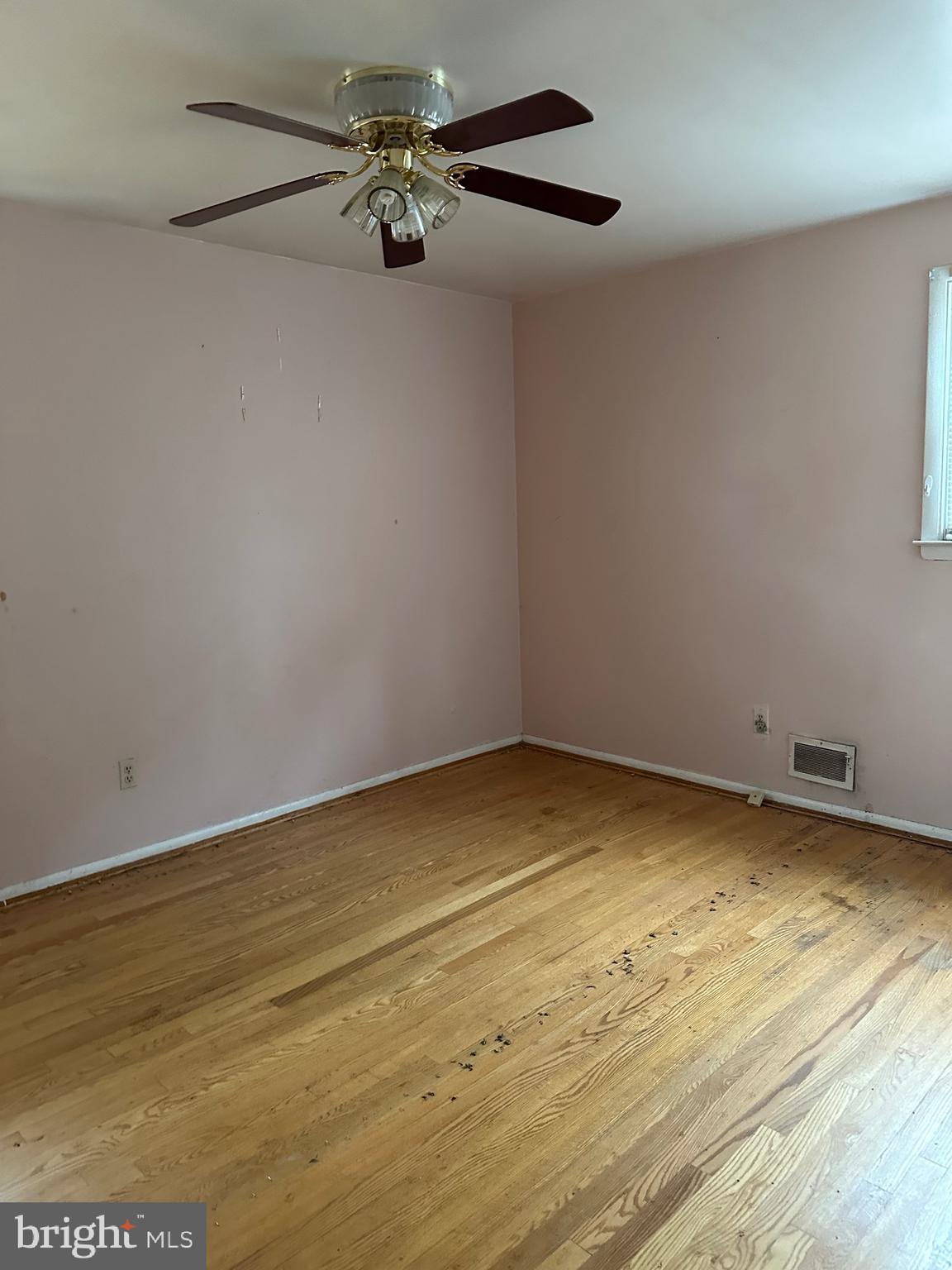 ROSEDALE - Residential