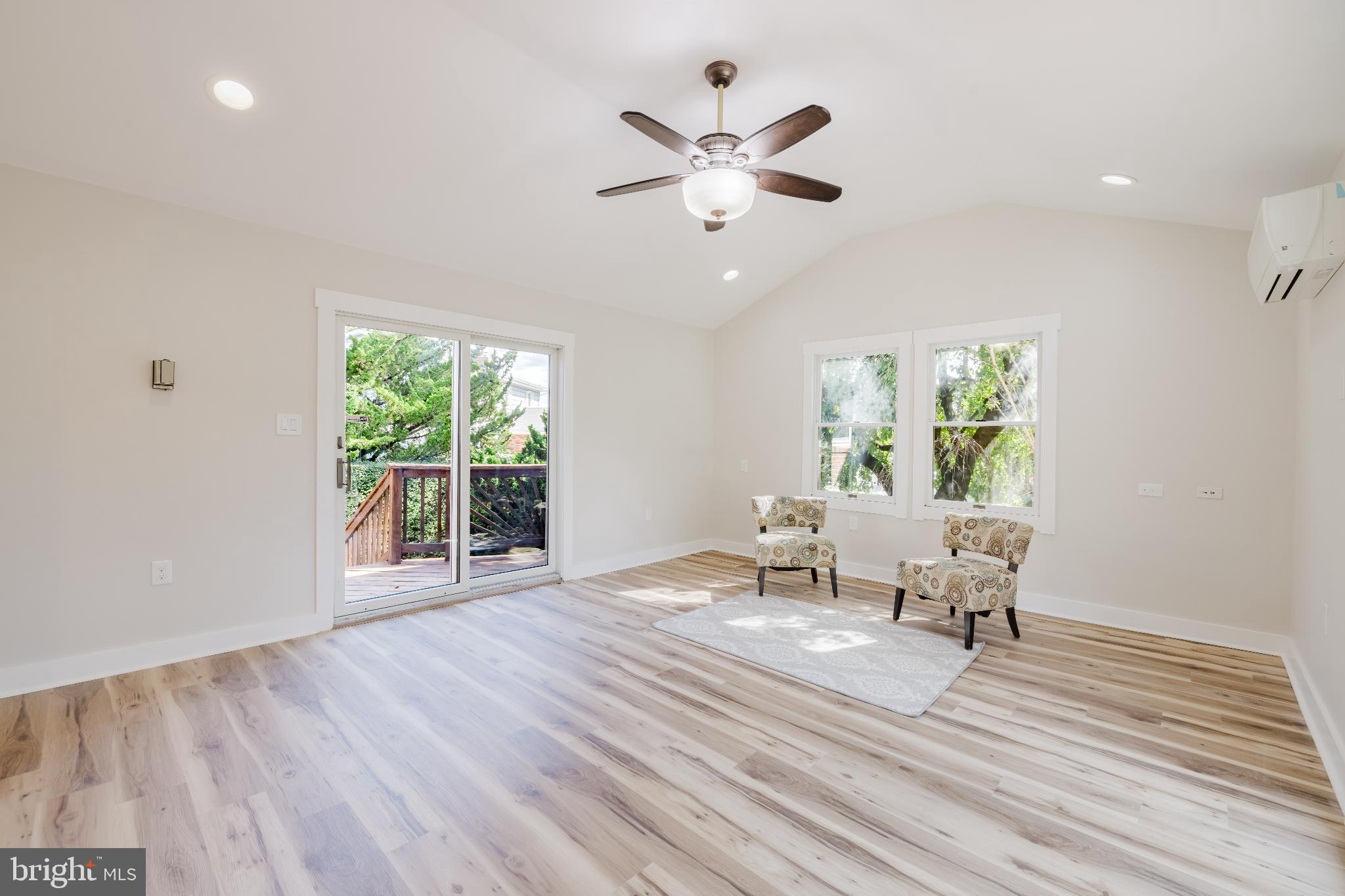 LUTHERVILLE - Residential