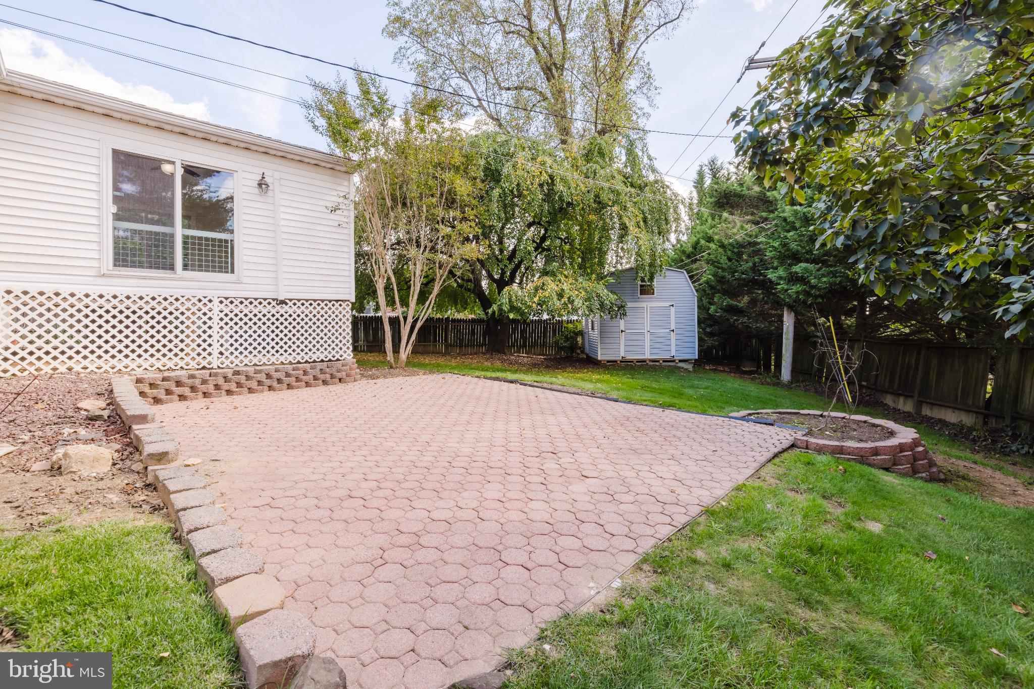 LUTHERVILLE - Residential