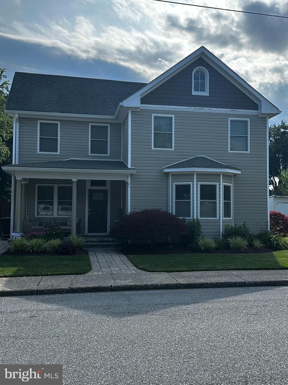 21 MAIN STREET