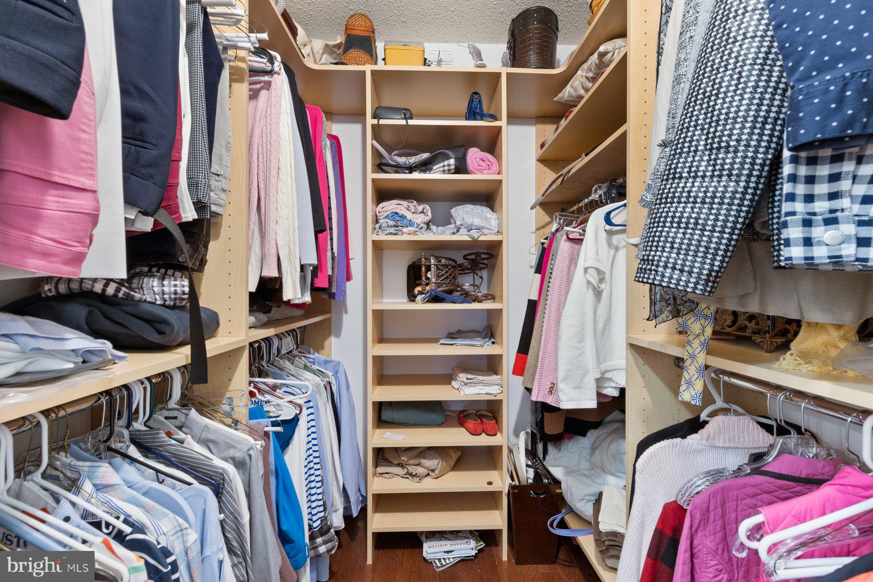 FAIRWAYS SOUTH - Residential