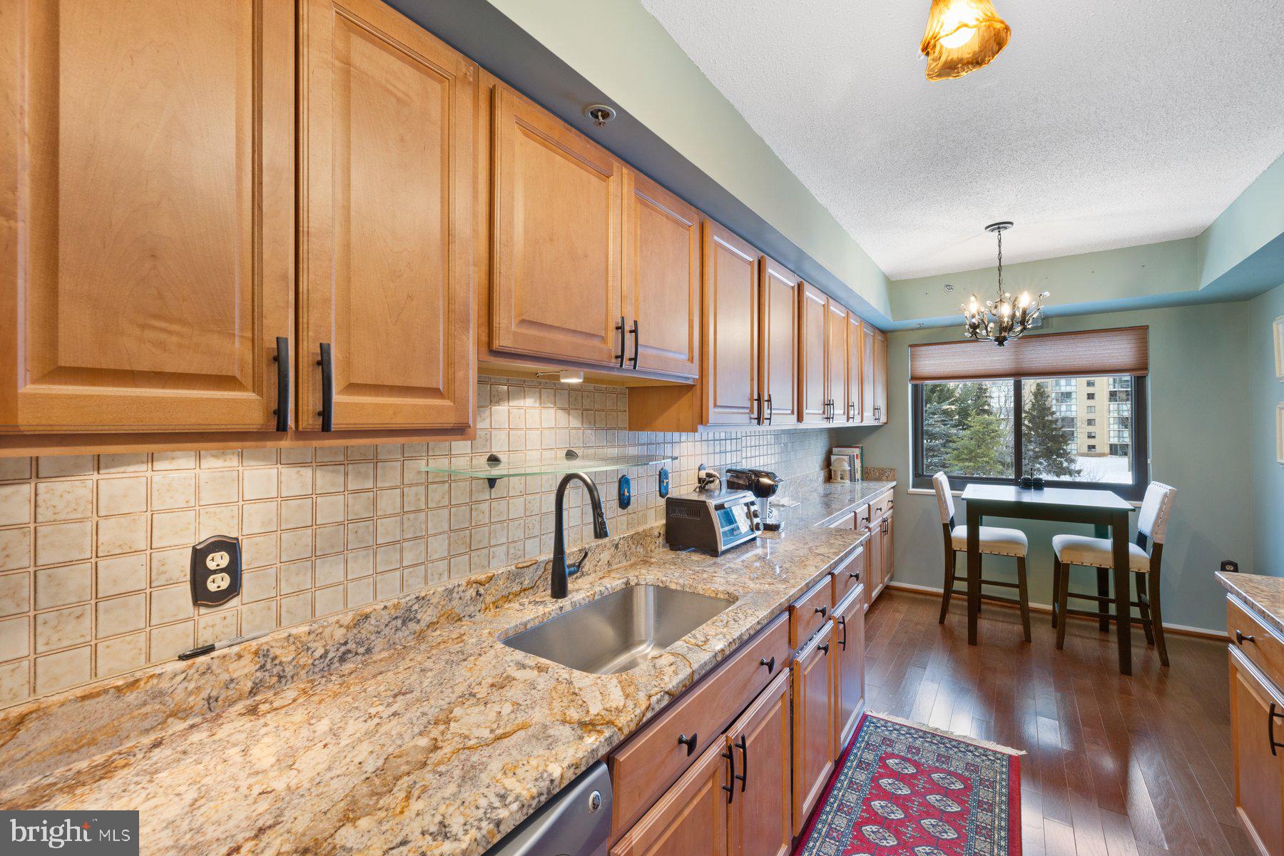 FAIRWAYS SOUTH - Residential