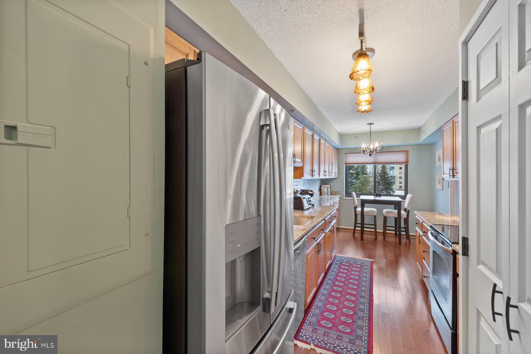 FAIRWAYS SOUTH - Residential