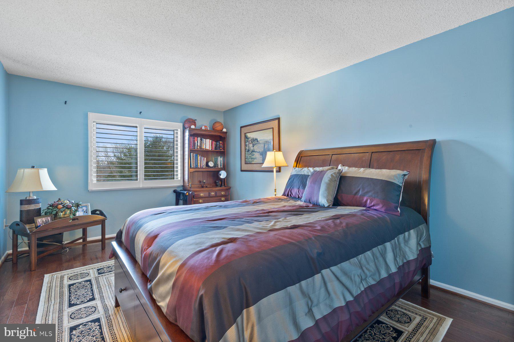 FAIRWAYS SOUTH - Residential