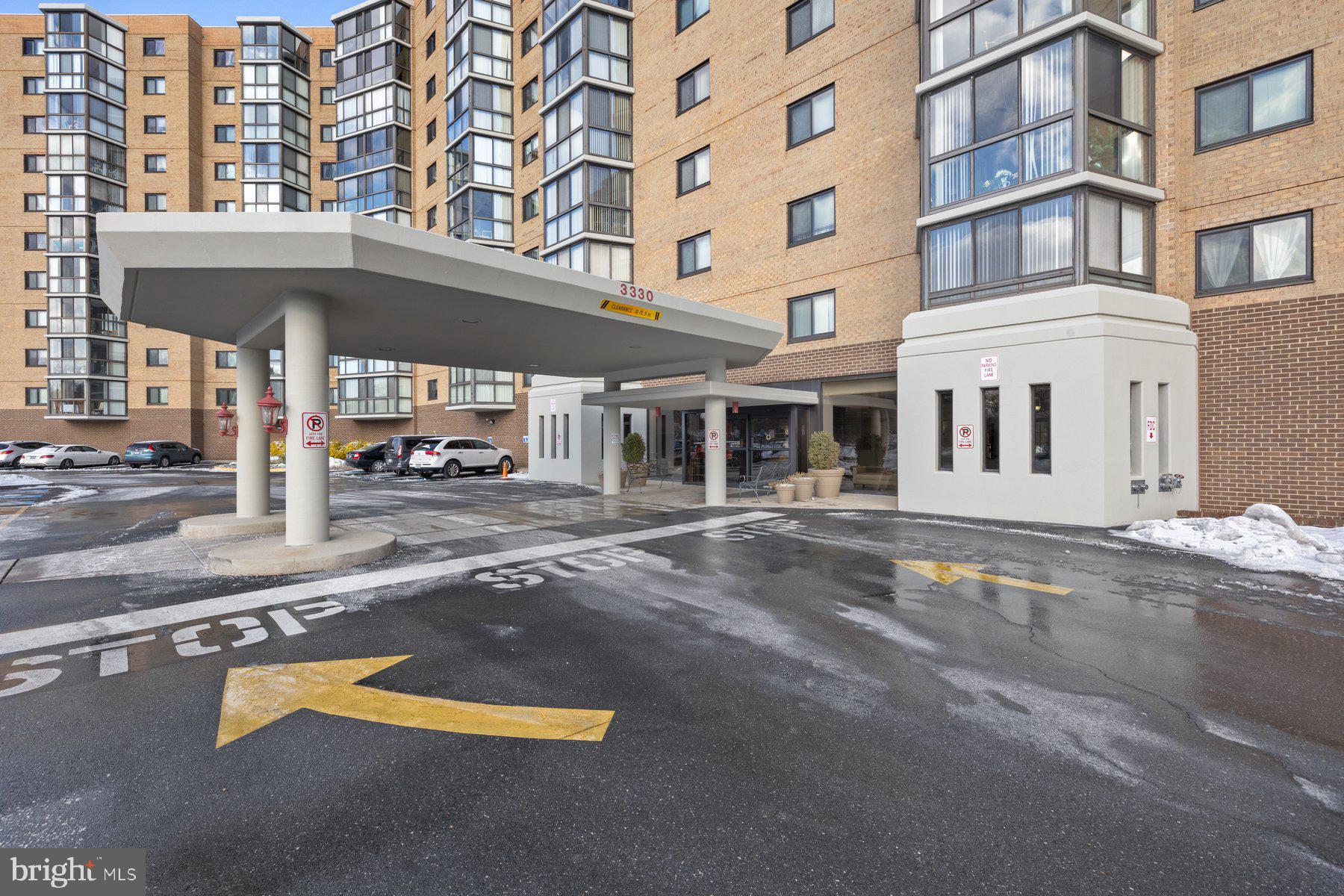 FAIRWAYS SOUTH - Residential