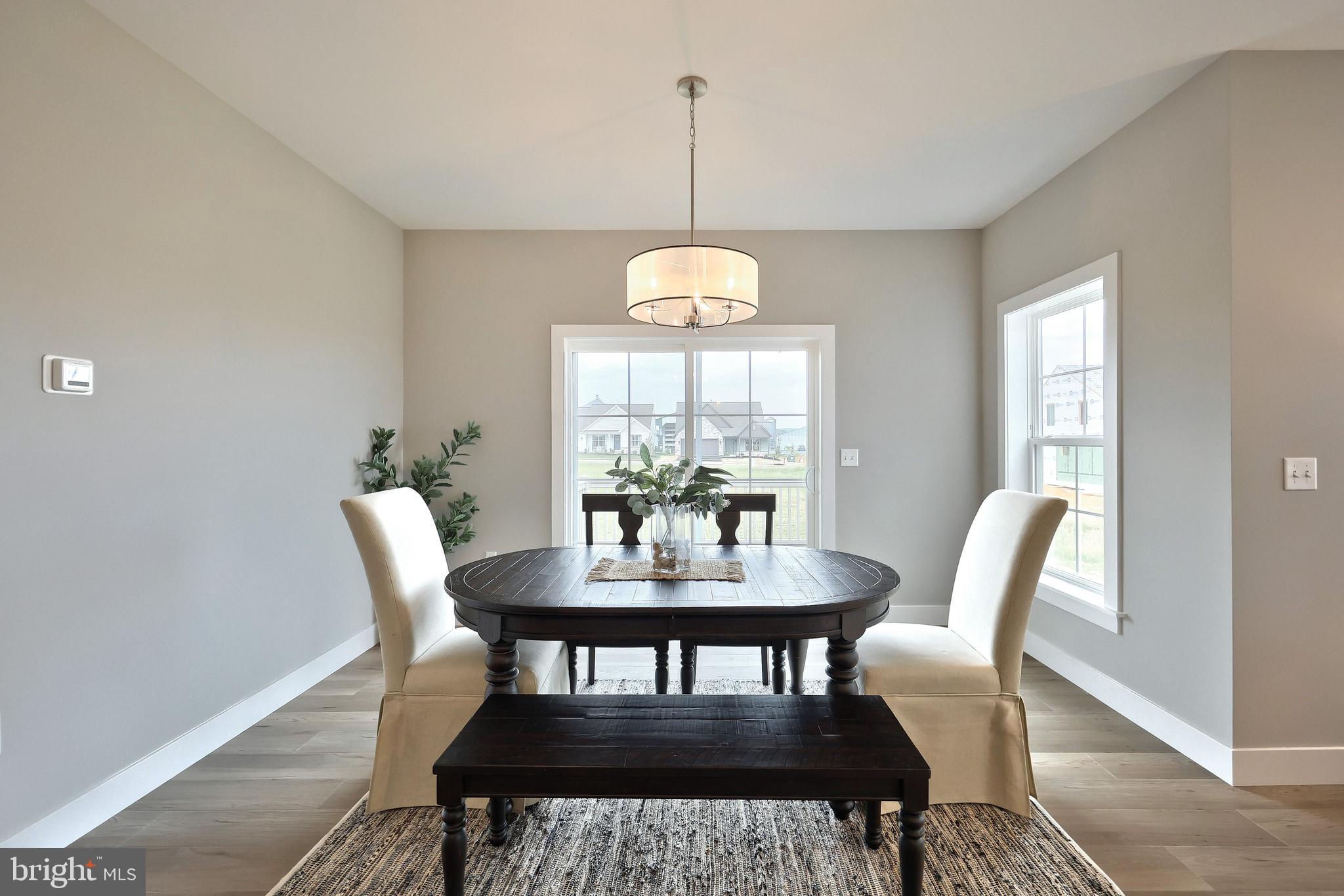 WINDING CREEK - Residential