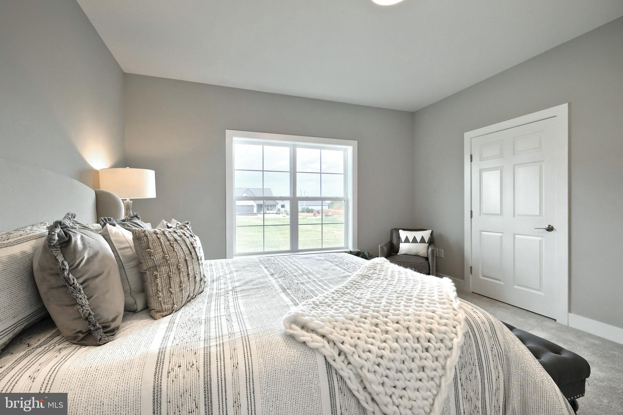 WINDING CREEK - Residential