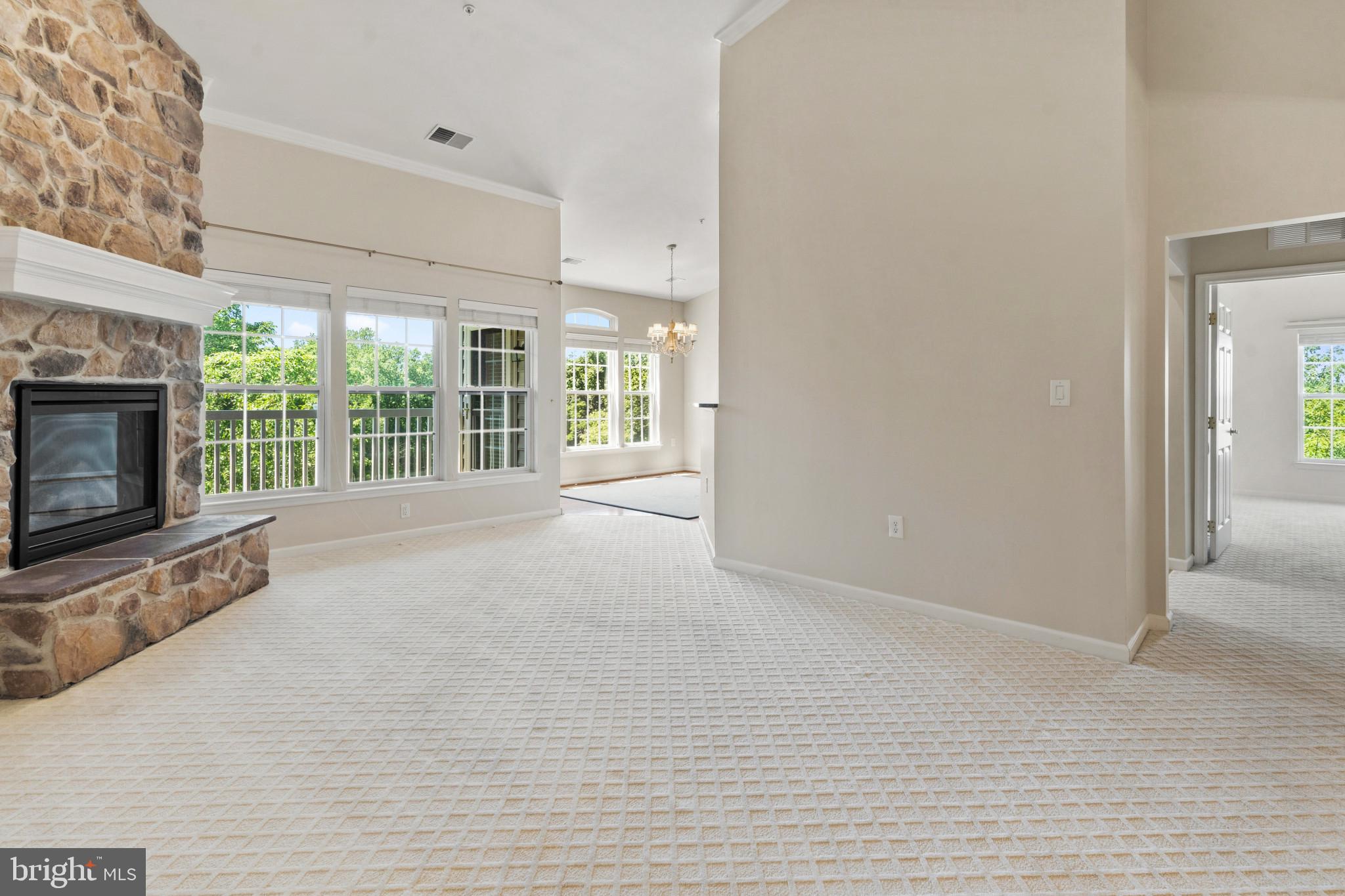 COURTYARDS AT WAVERLY WOODS EAST - Residential