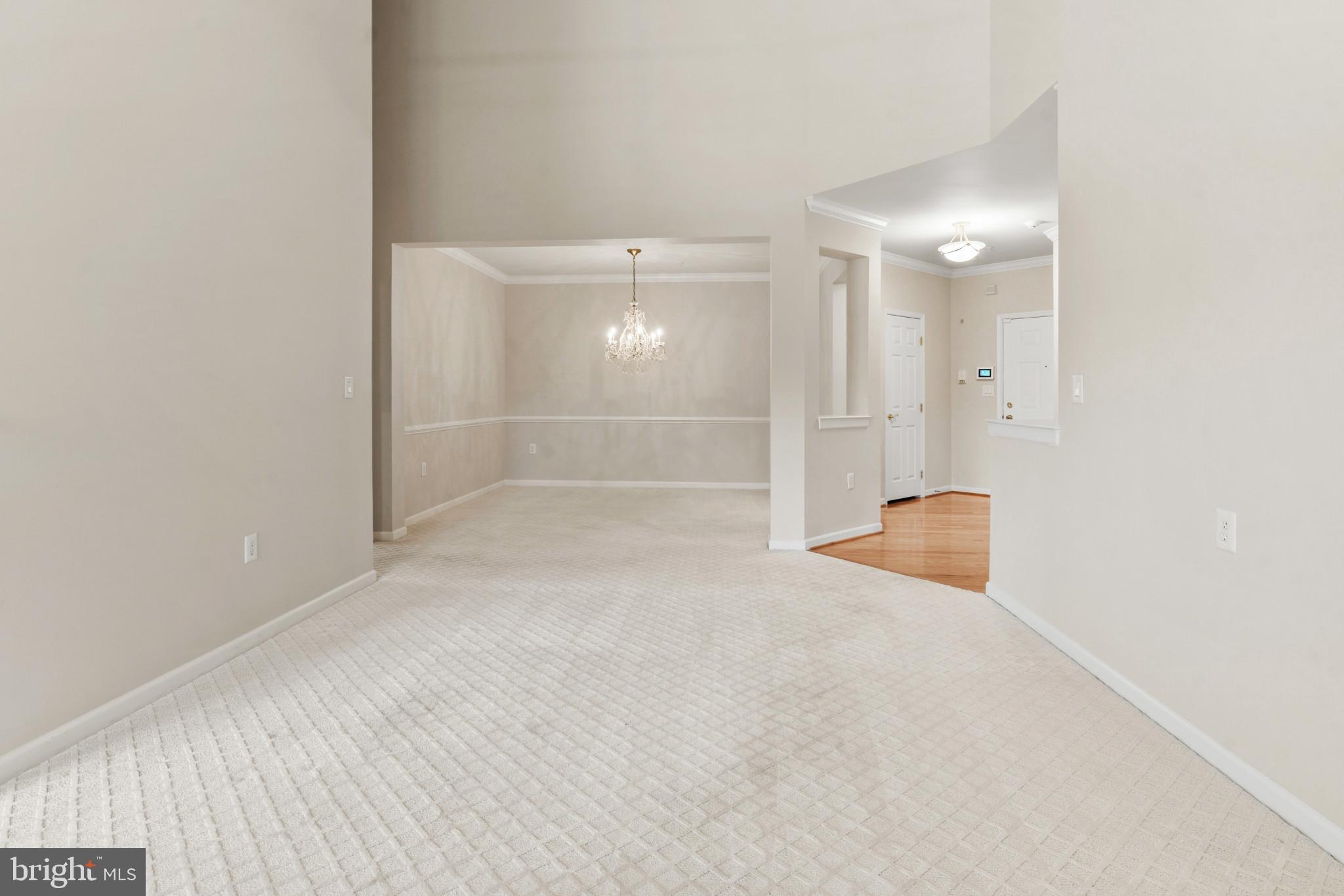 COURTYARDS AT WAVERLY WOODS EAST - Residential