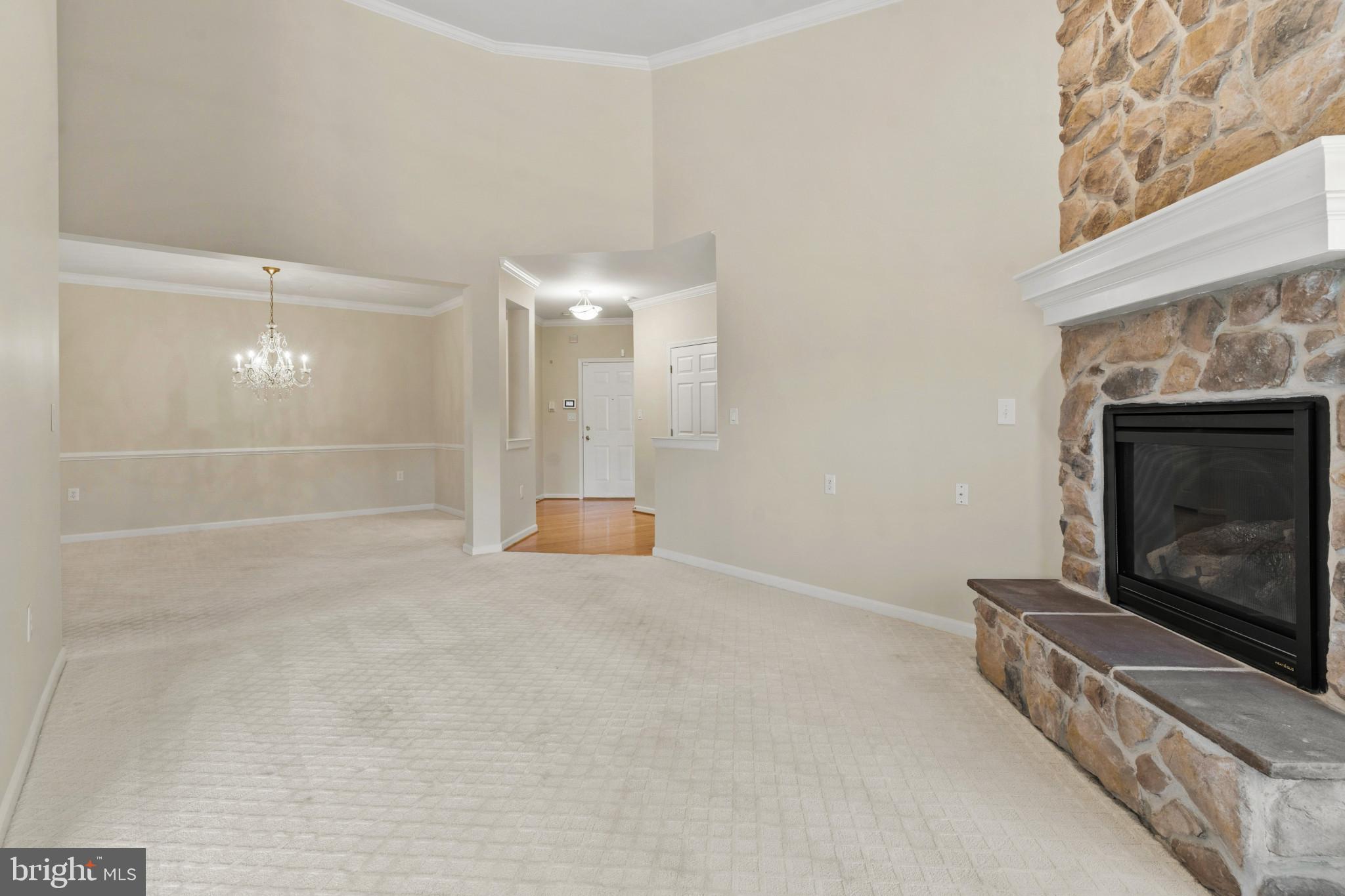 COURTYARDS AT WAVERLY WOODS EAST - Residential