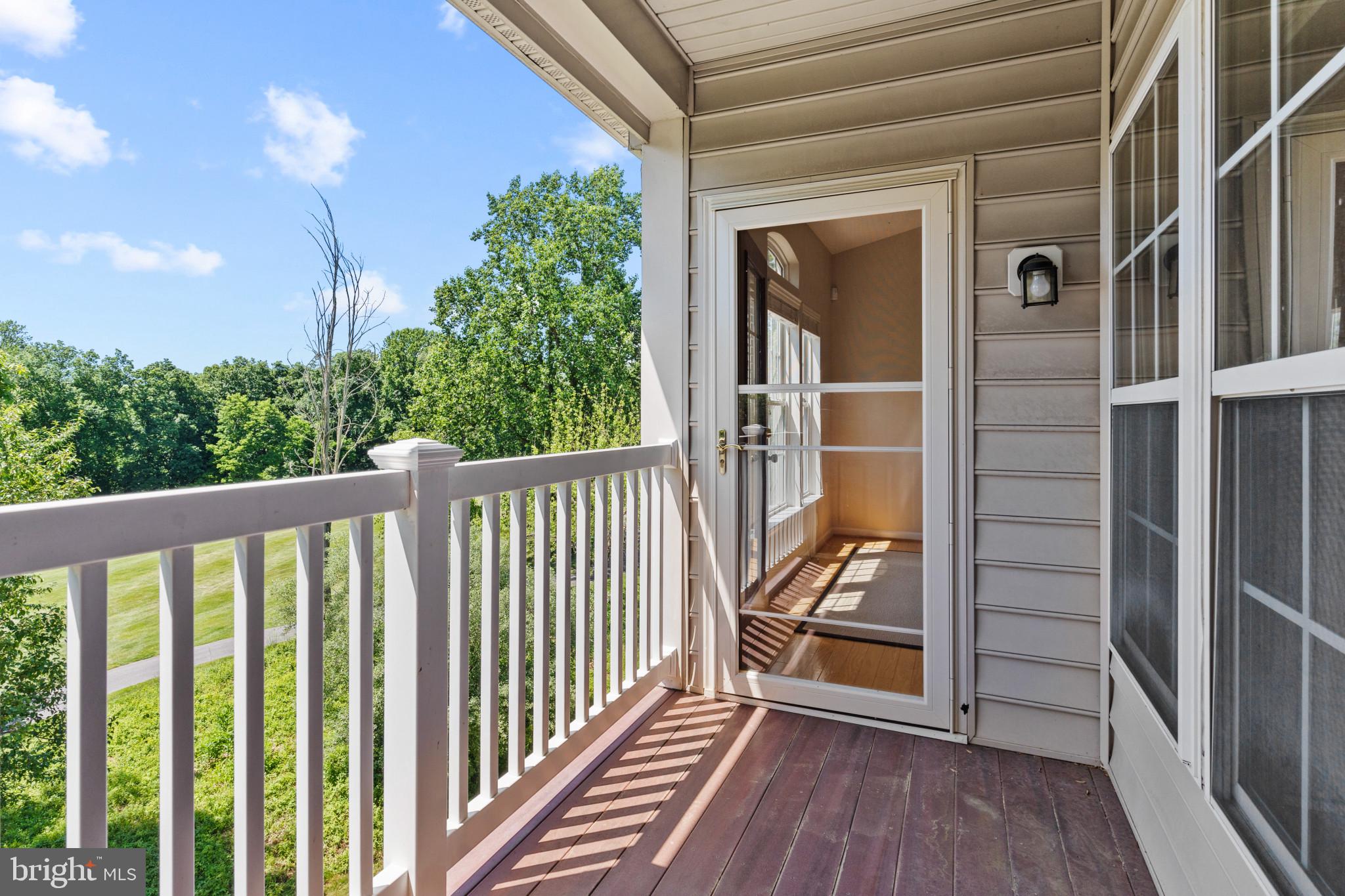 COURTYARDS AT WAVERLY WOODS EAST - Residential