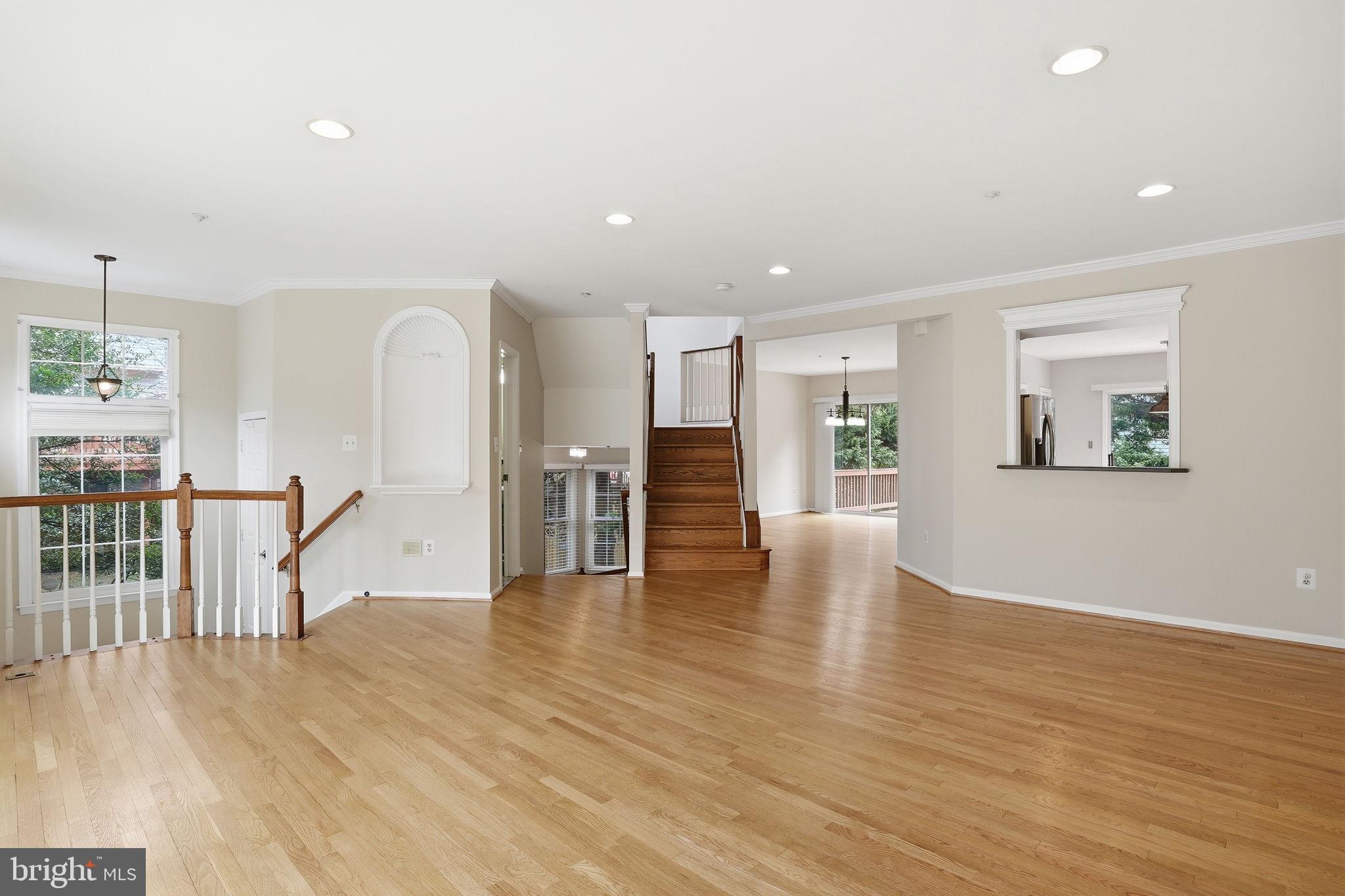 FALLSTONE - Residential