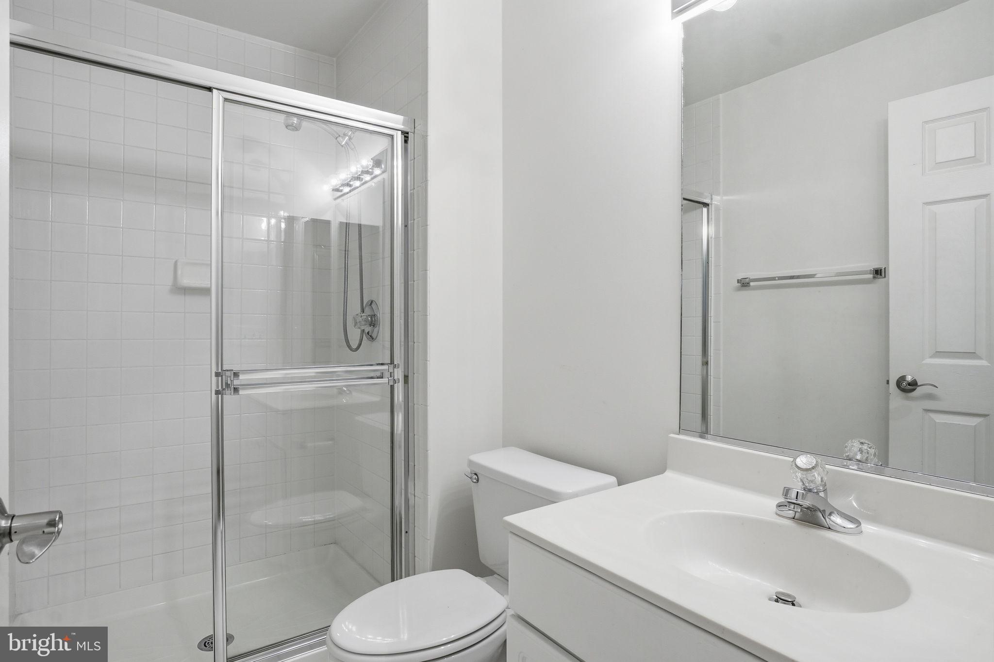 FALLSTONE - Residential